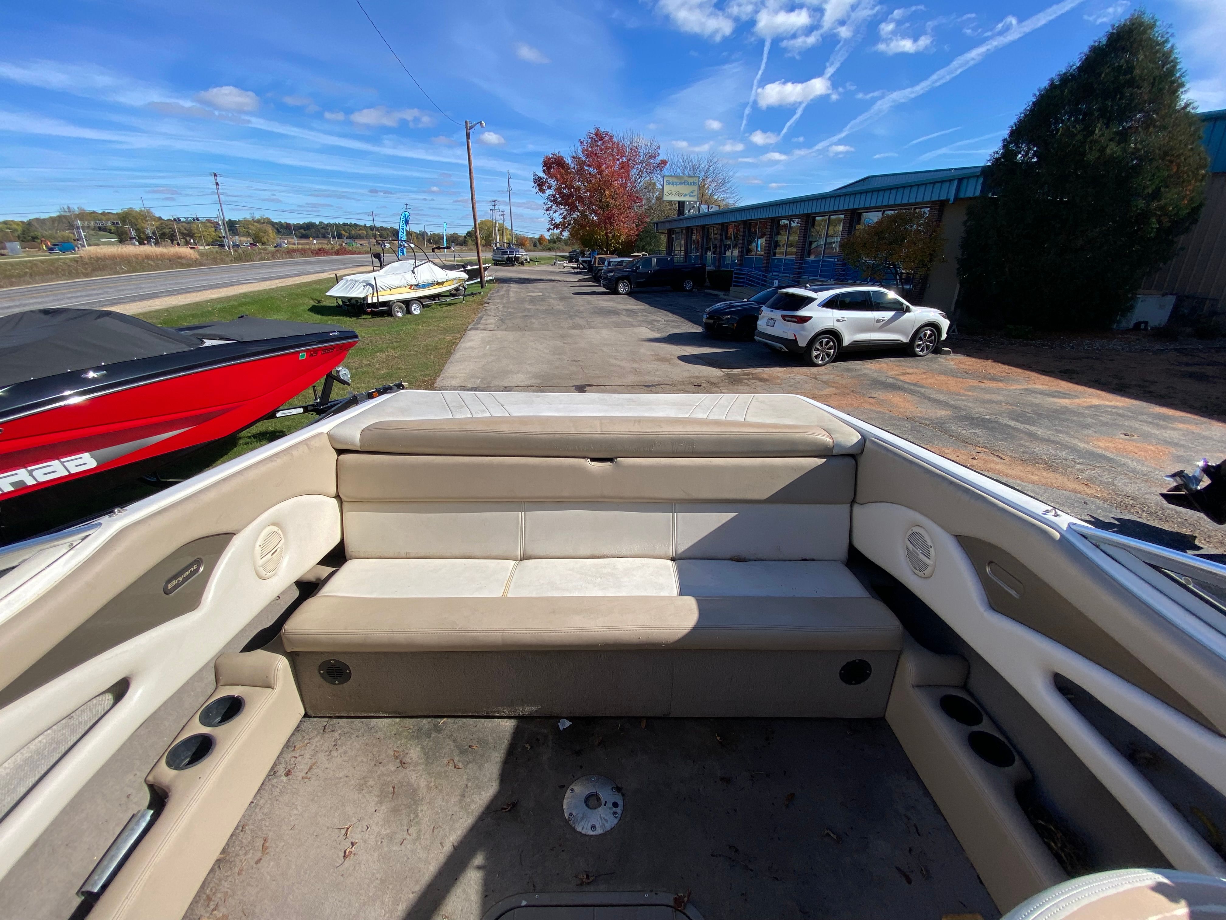 2003 Bryant 232 BR Image Thumbnail #9