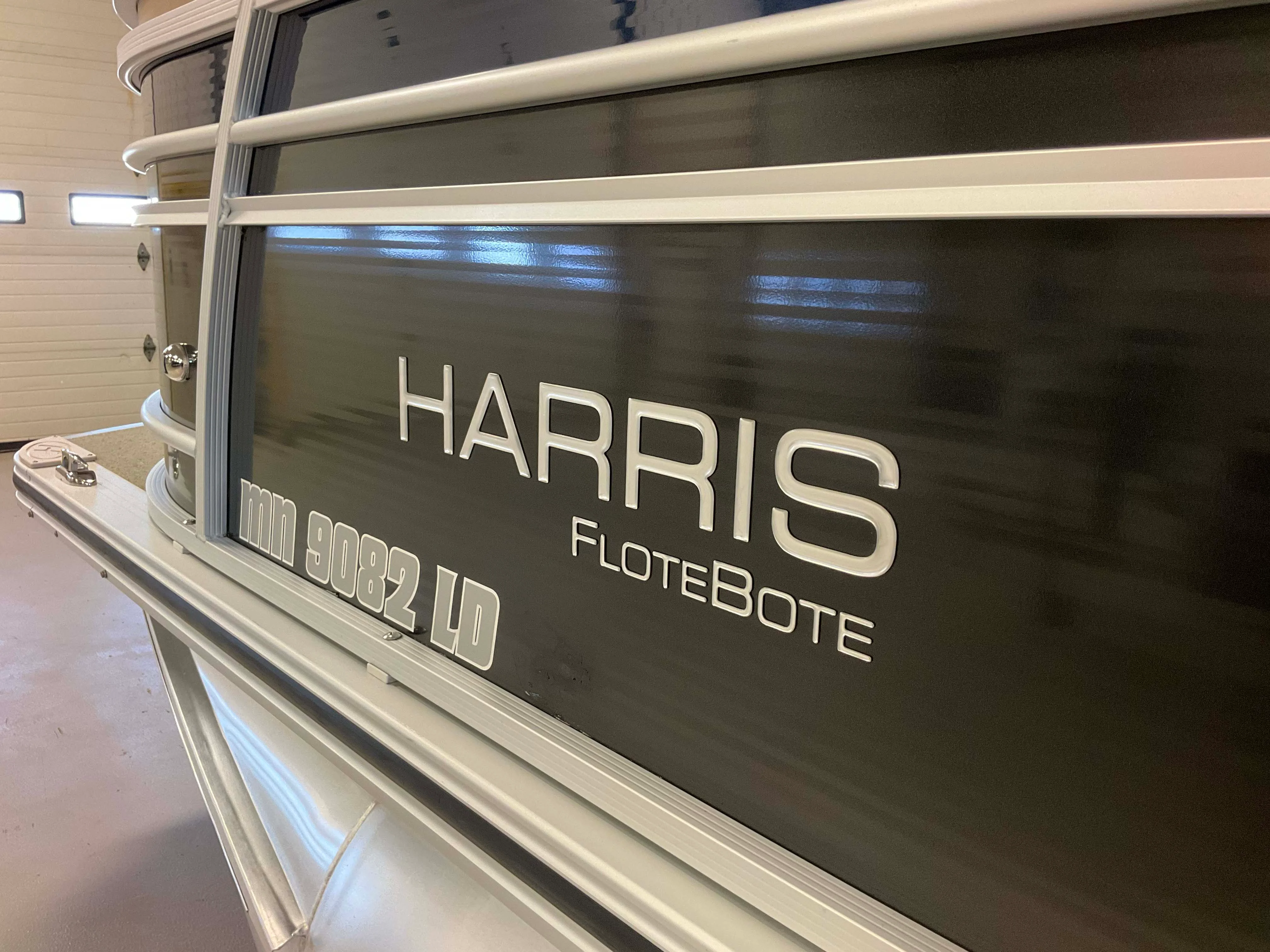 2014 Harris Sunliner 220 Image Thumbnail #66