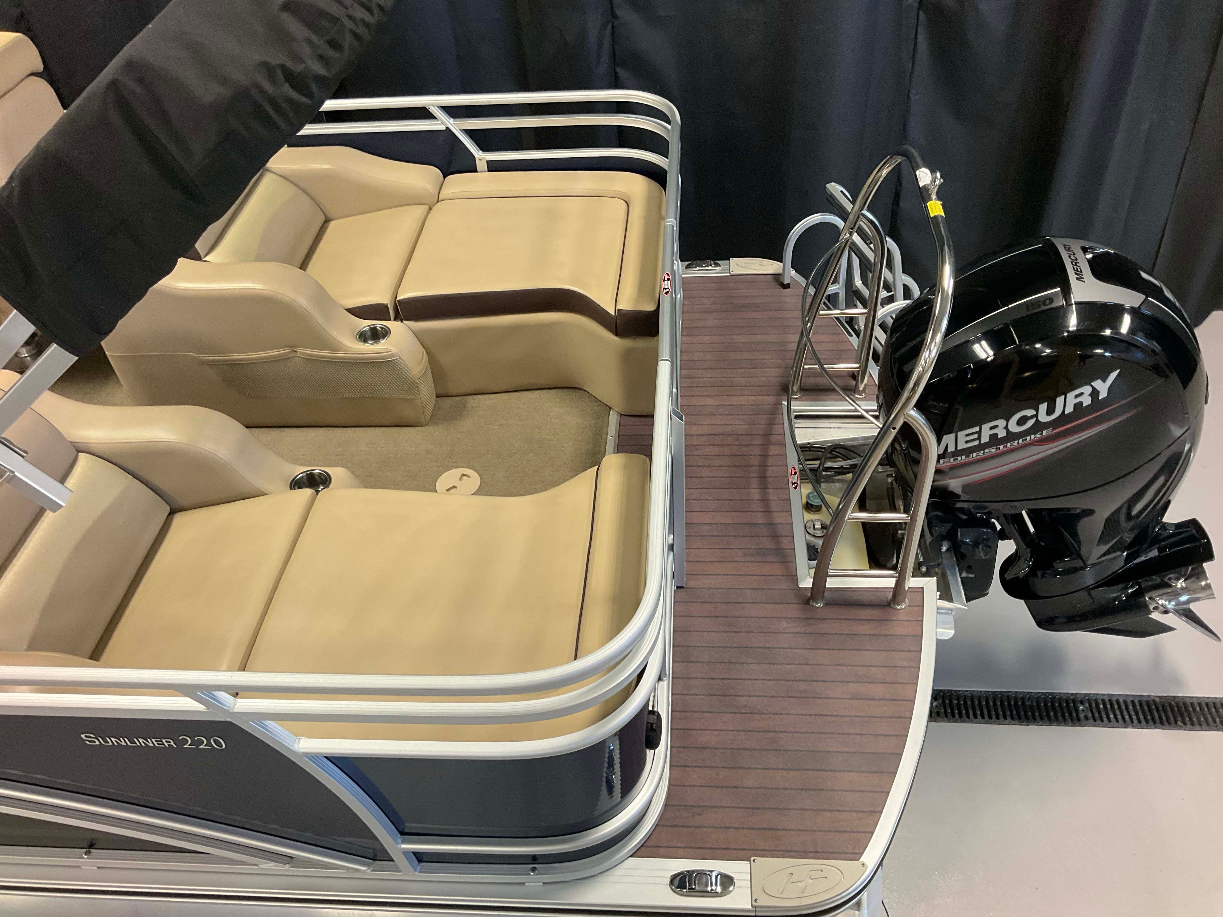 2014 Harris Sunliner 220 Image Thumbnail #8