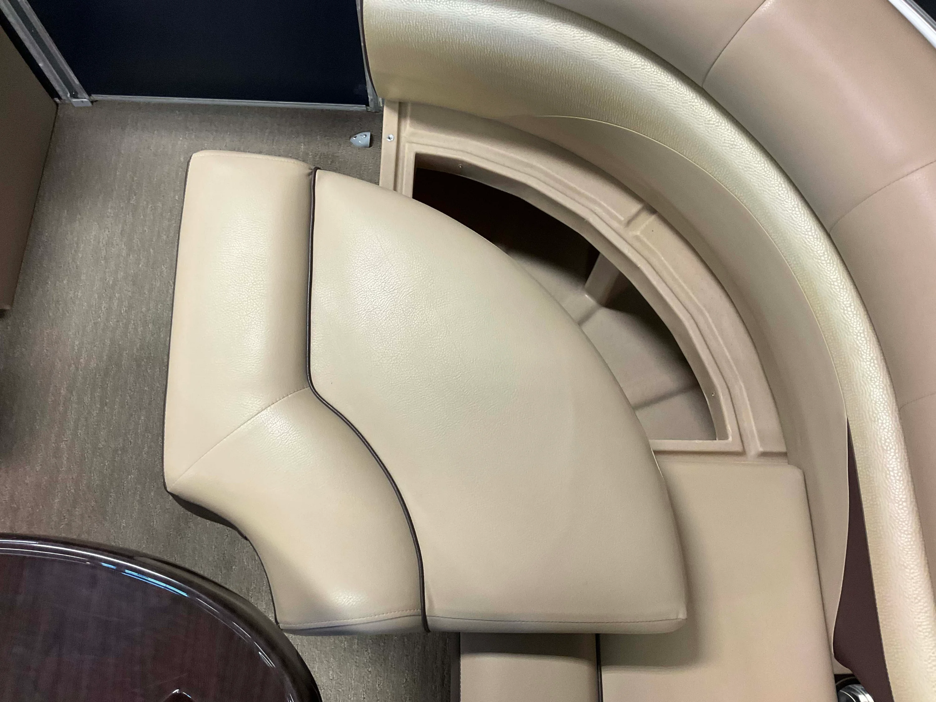 2014 Harris Sunliner 220 Image Thumbnail #24