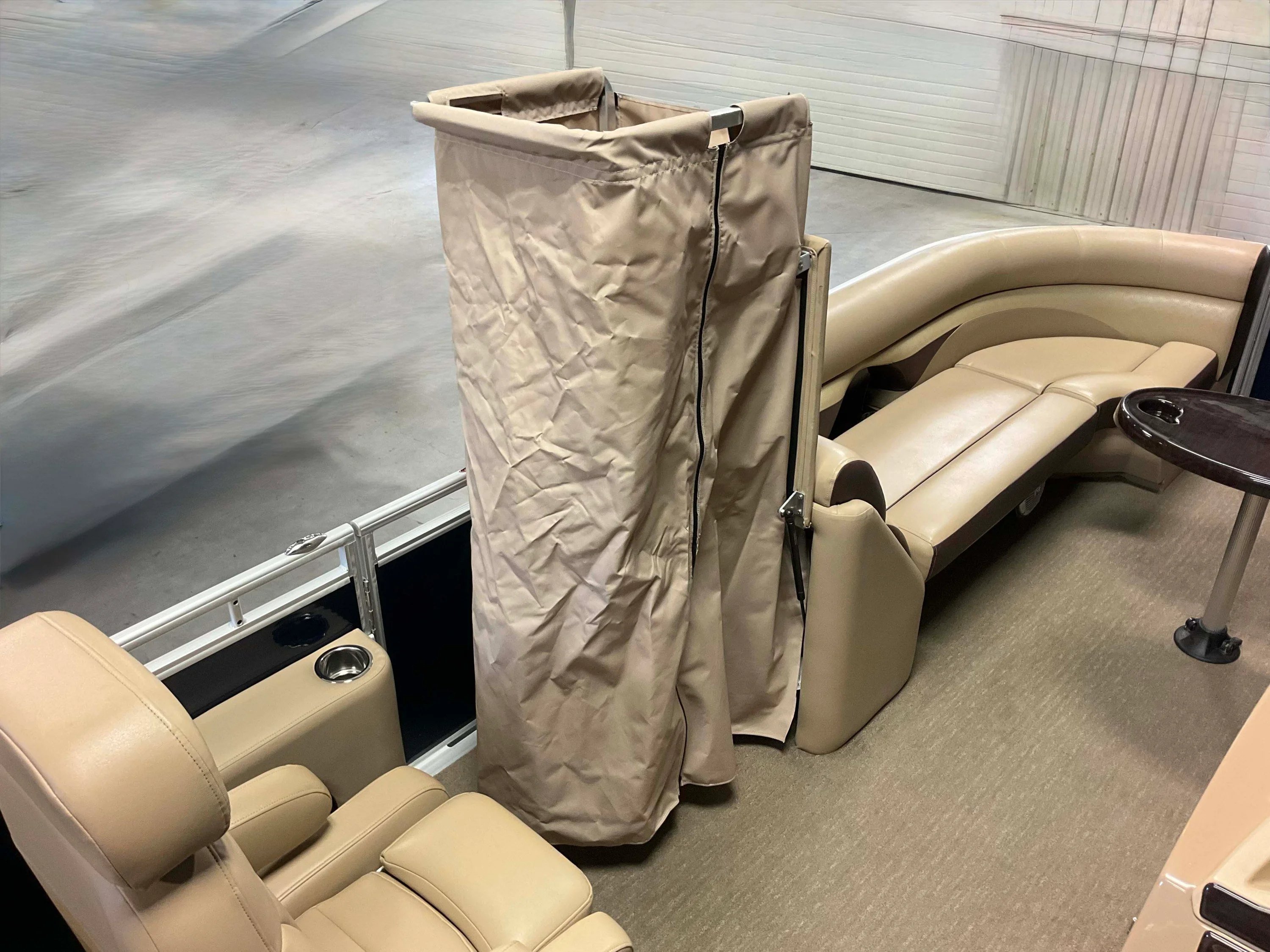 2014 Harris Sunliner 220 Image Thumbnail #32