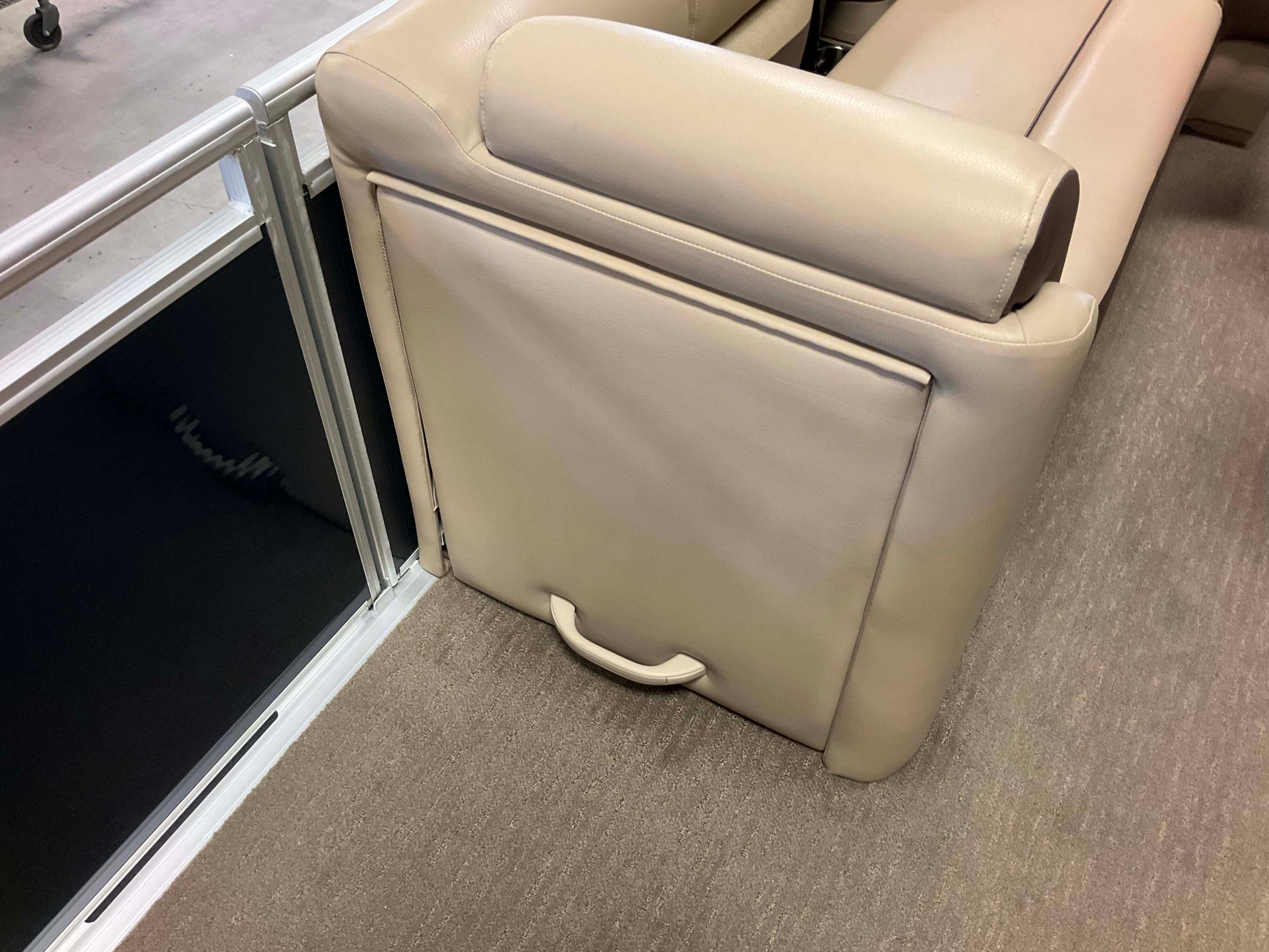 2014 Harris Sunliner 220 Image Thumbnail #30