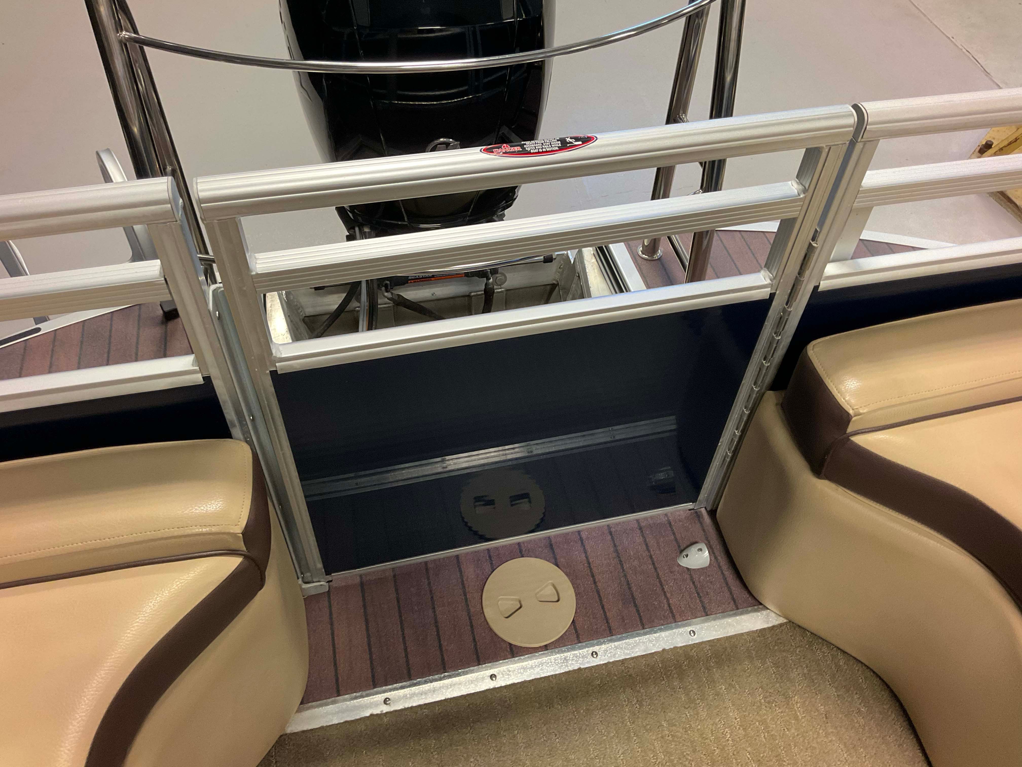 2014 Harris Sunliner 220 Image Thumbnail #57