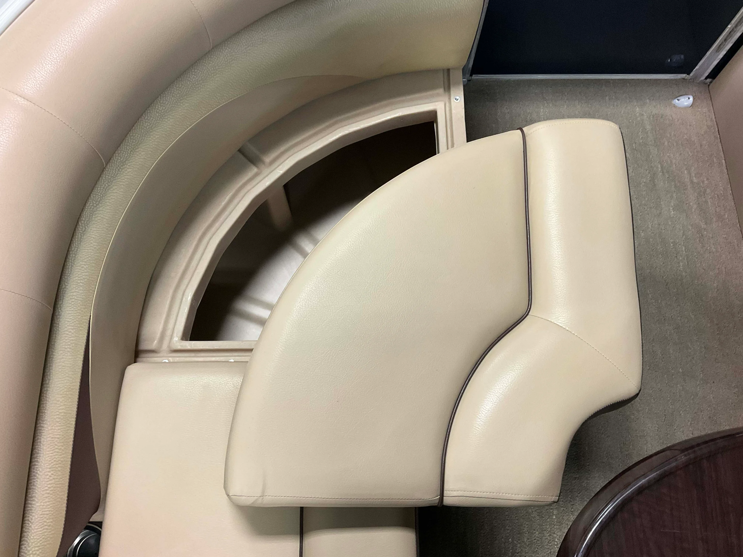 2014 Harris Sunliner 220 Image Thumbnail #26