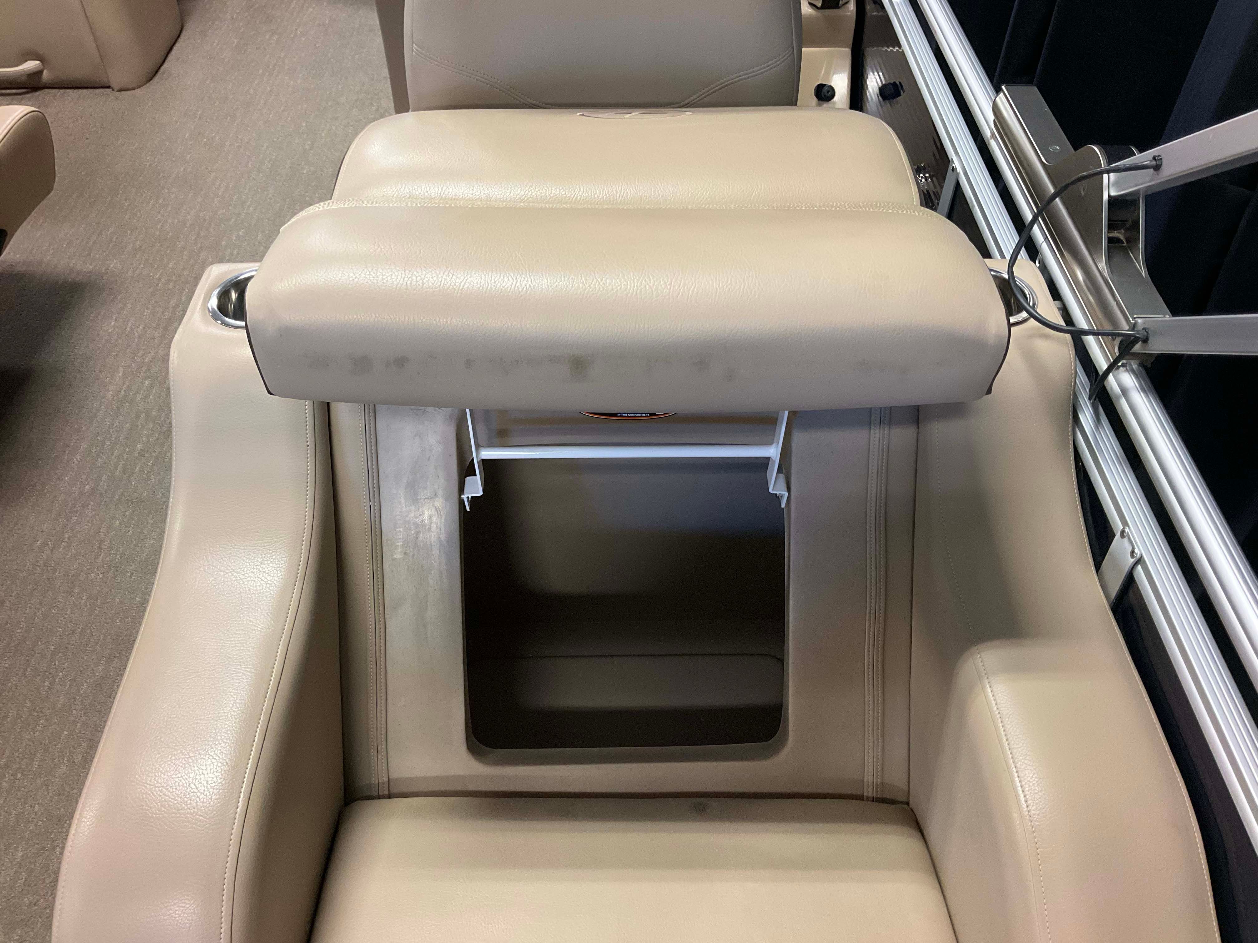 2014 Harris Sunliner 220 Image Thumbnail #49