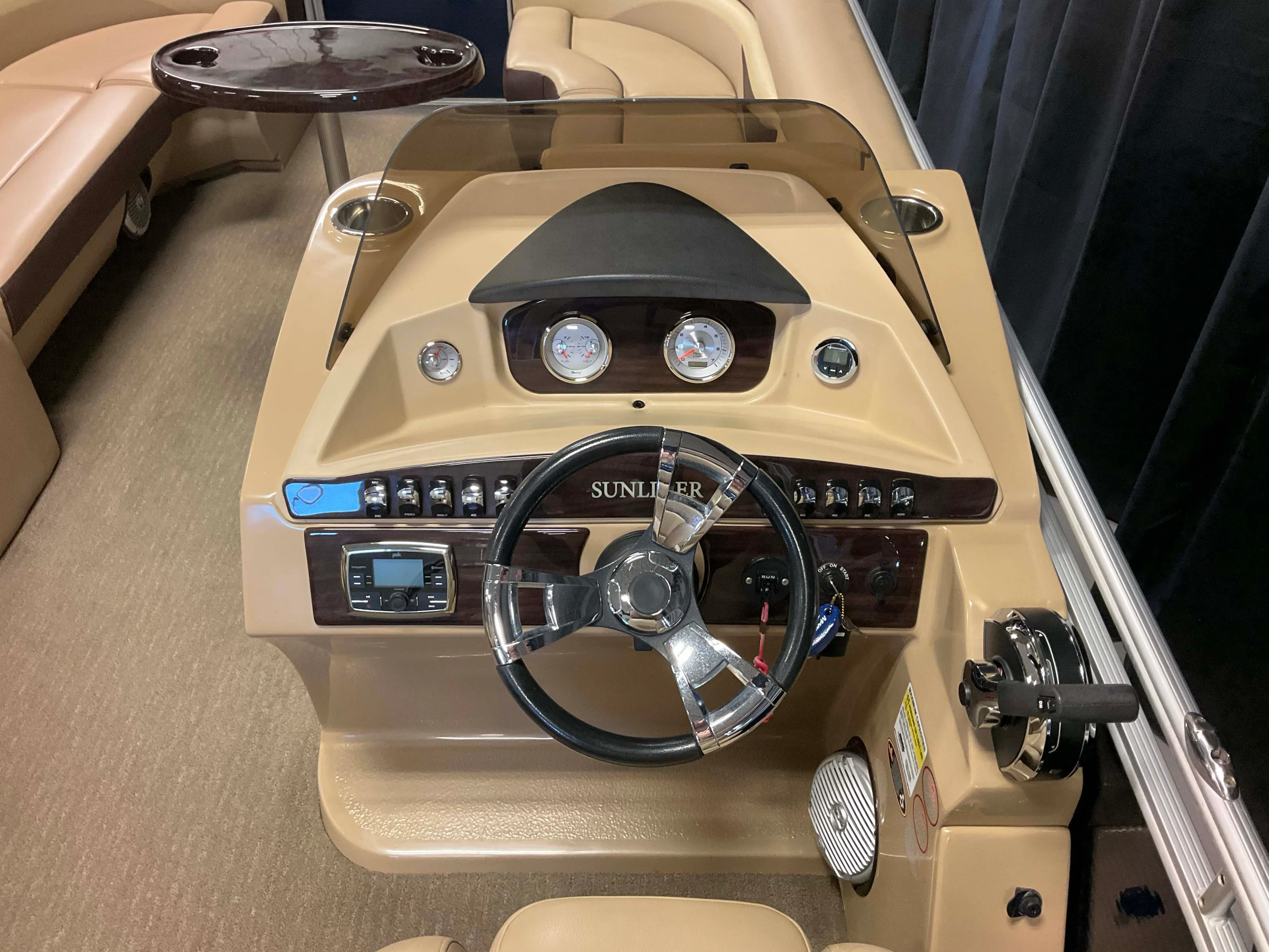 2014 Harris Sunliner 220 Image Thumbnail #43