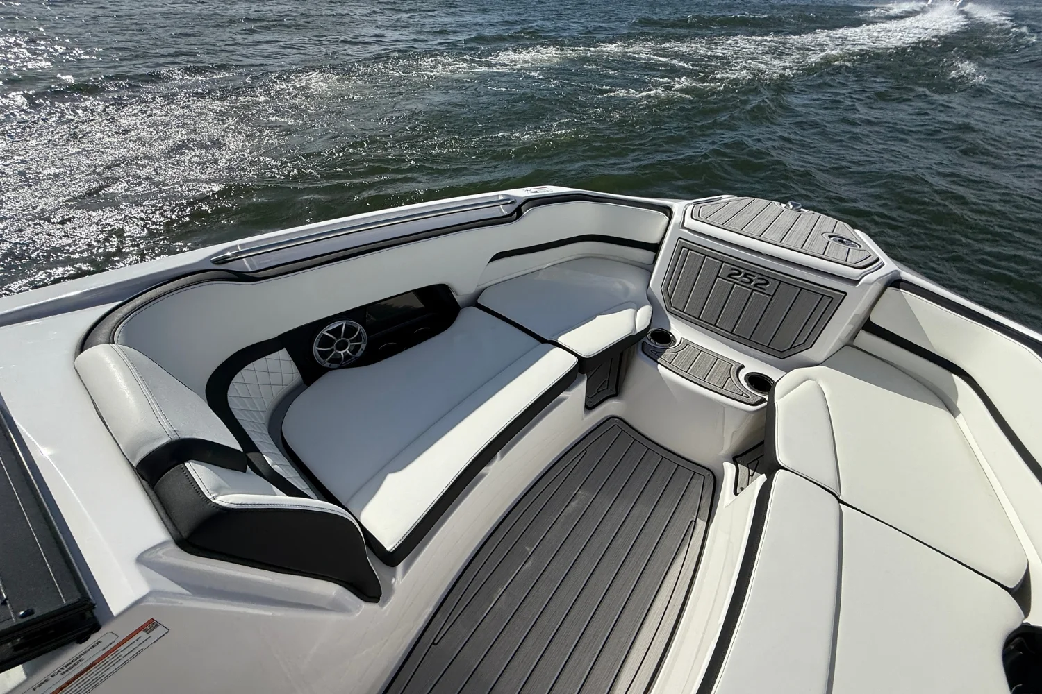 2026 Yamaha 252SE Image Thumbnail #22