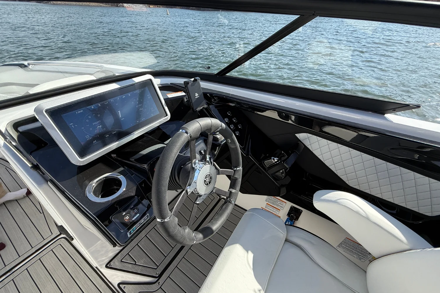 2026 Yamaha 252SE Image Thumbnail #17