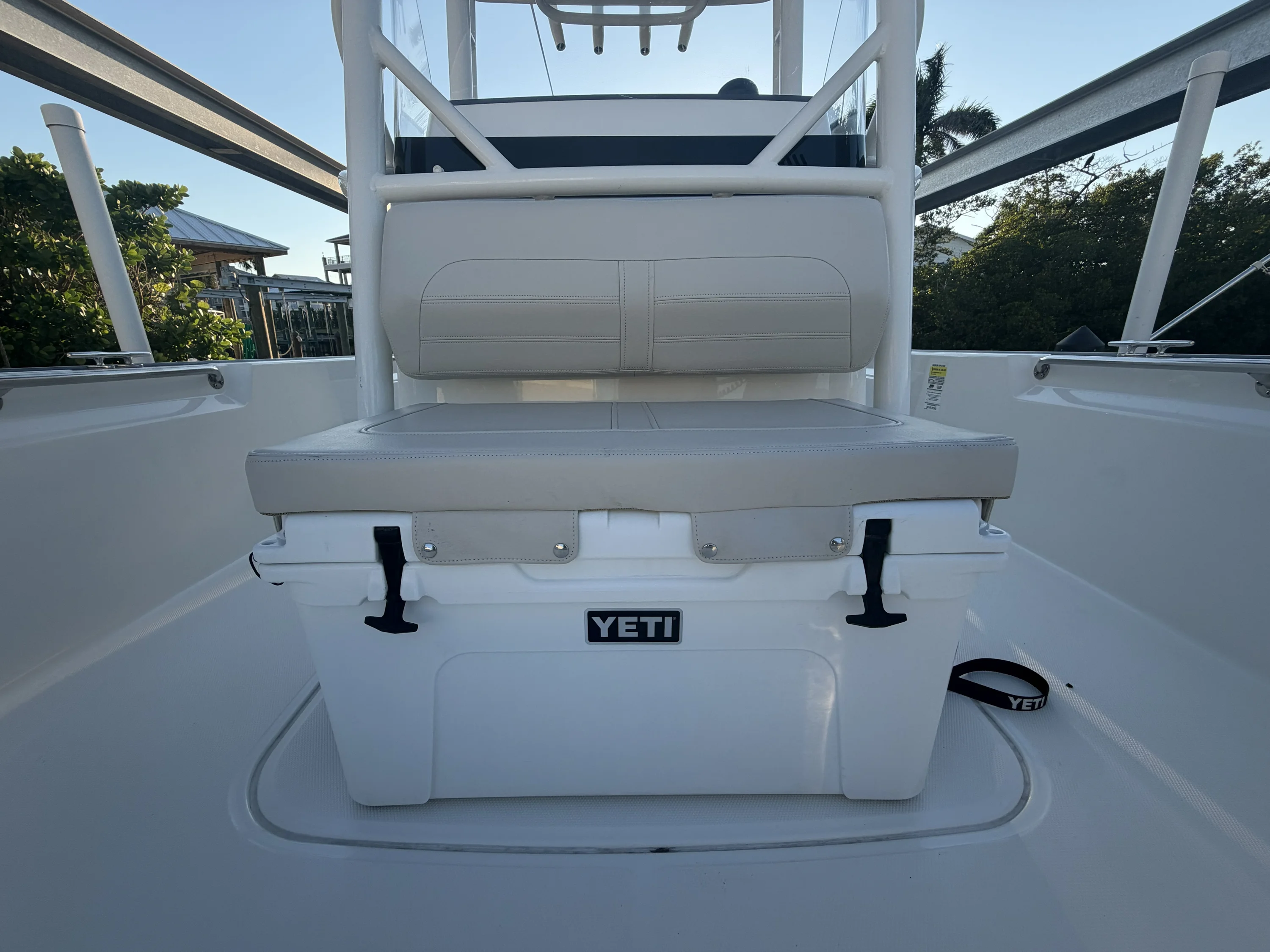 2024 Boston Whaler 210 MONTAUK Image Thumbnail #20