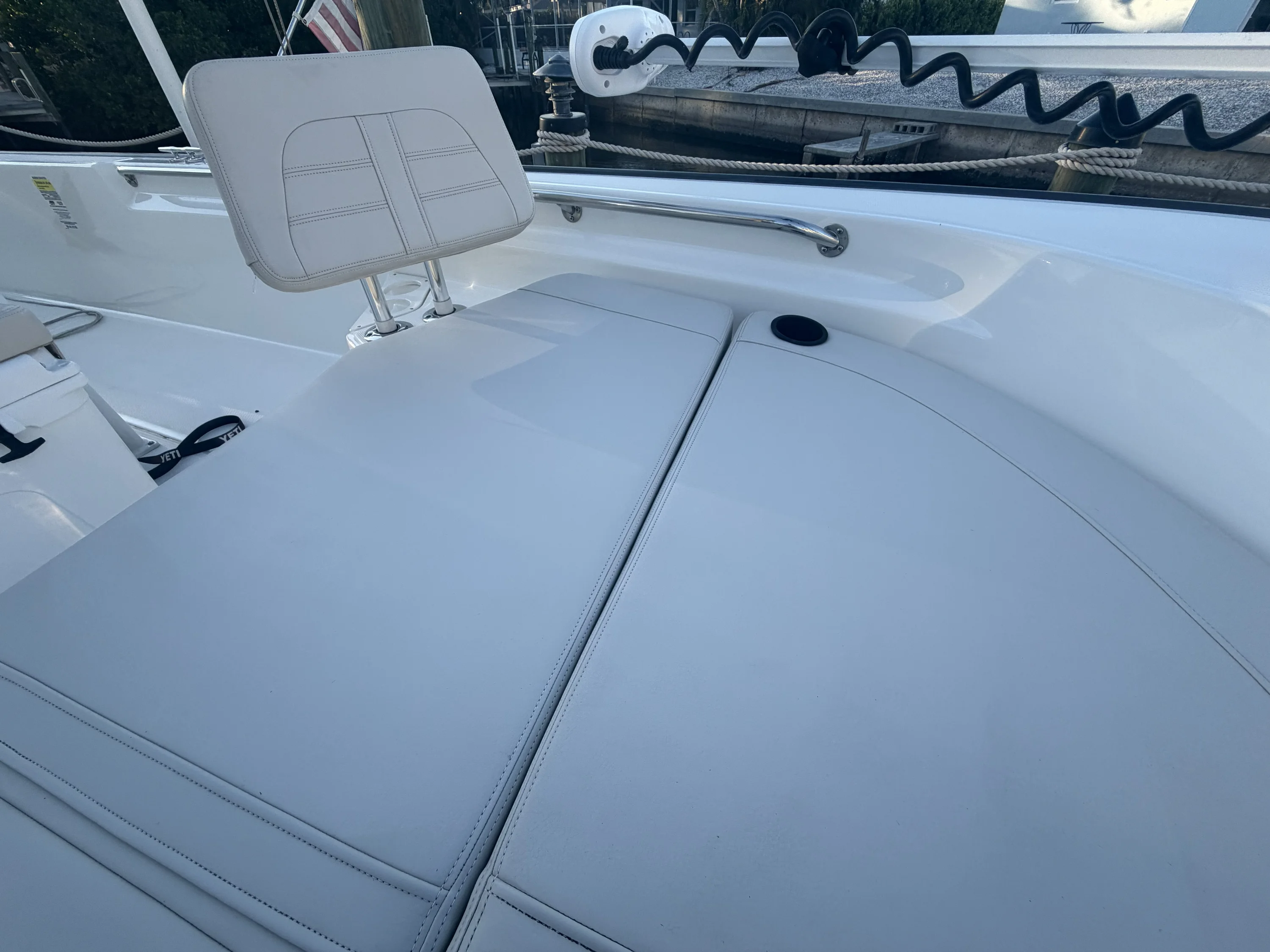 2024 Boston Whaler 210 MONTAUK Image Thumbnail #15