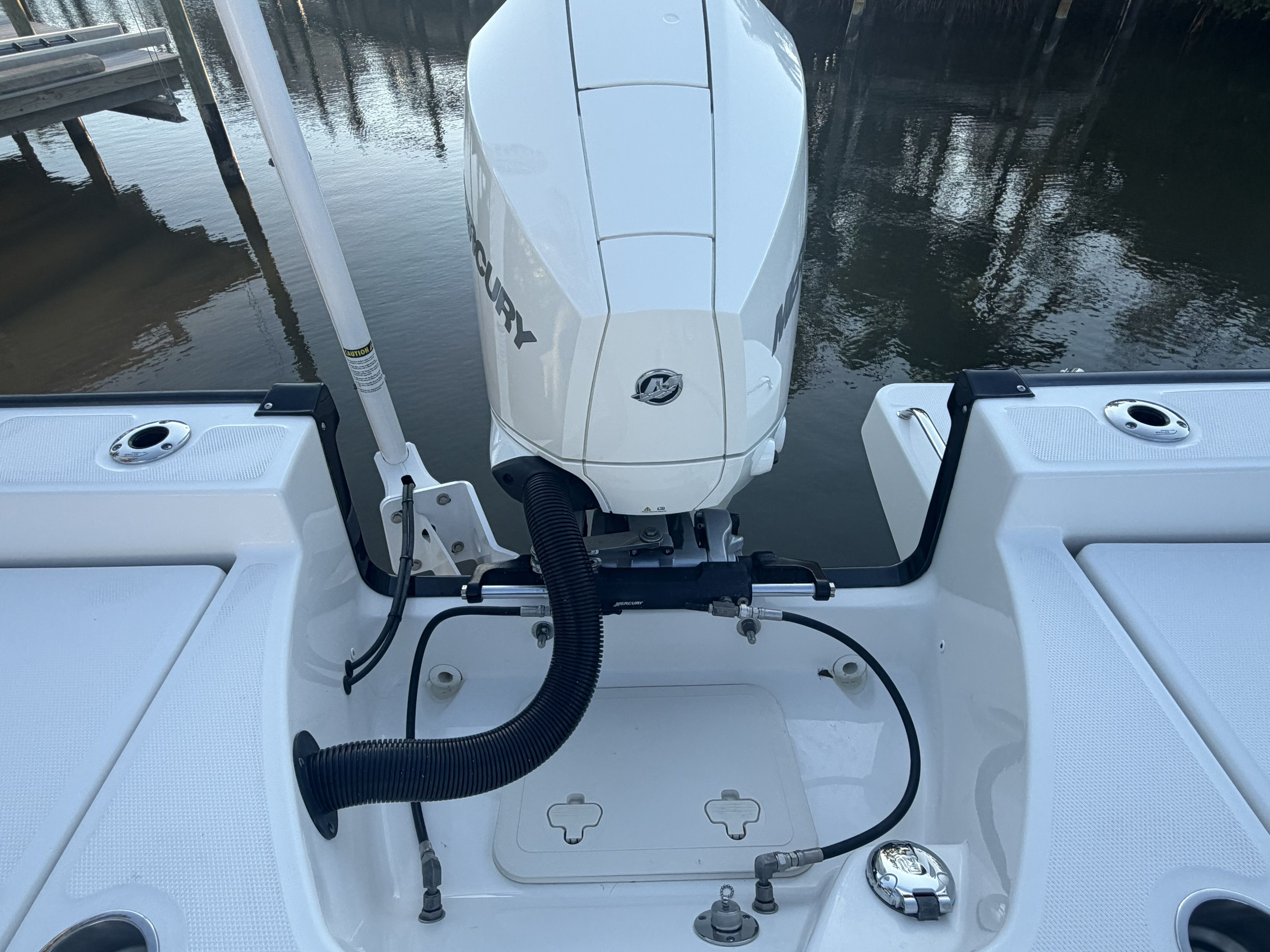 2024 Boston Whaler 210 MONTAUK Image Thumbnail #39