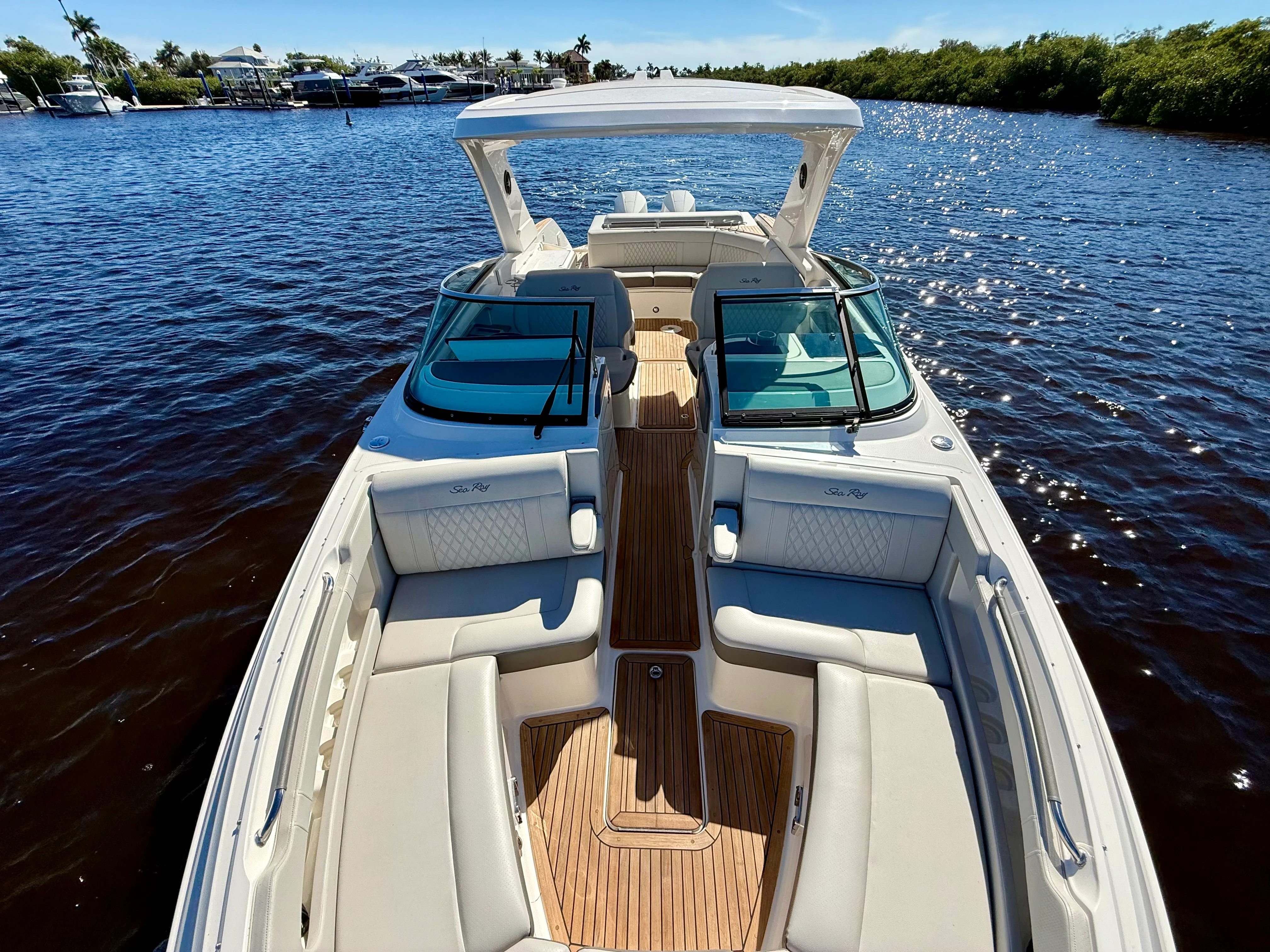 2022 Sea Ray 310 SLX-OB Image Thumbnail #36