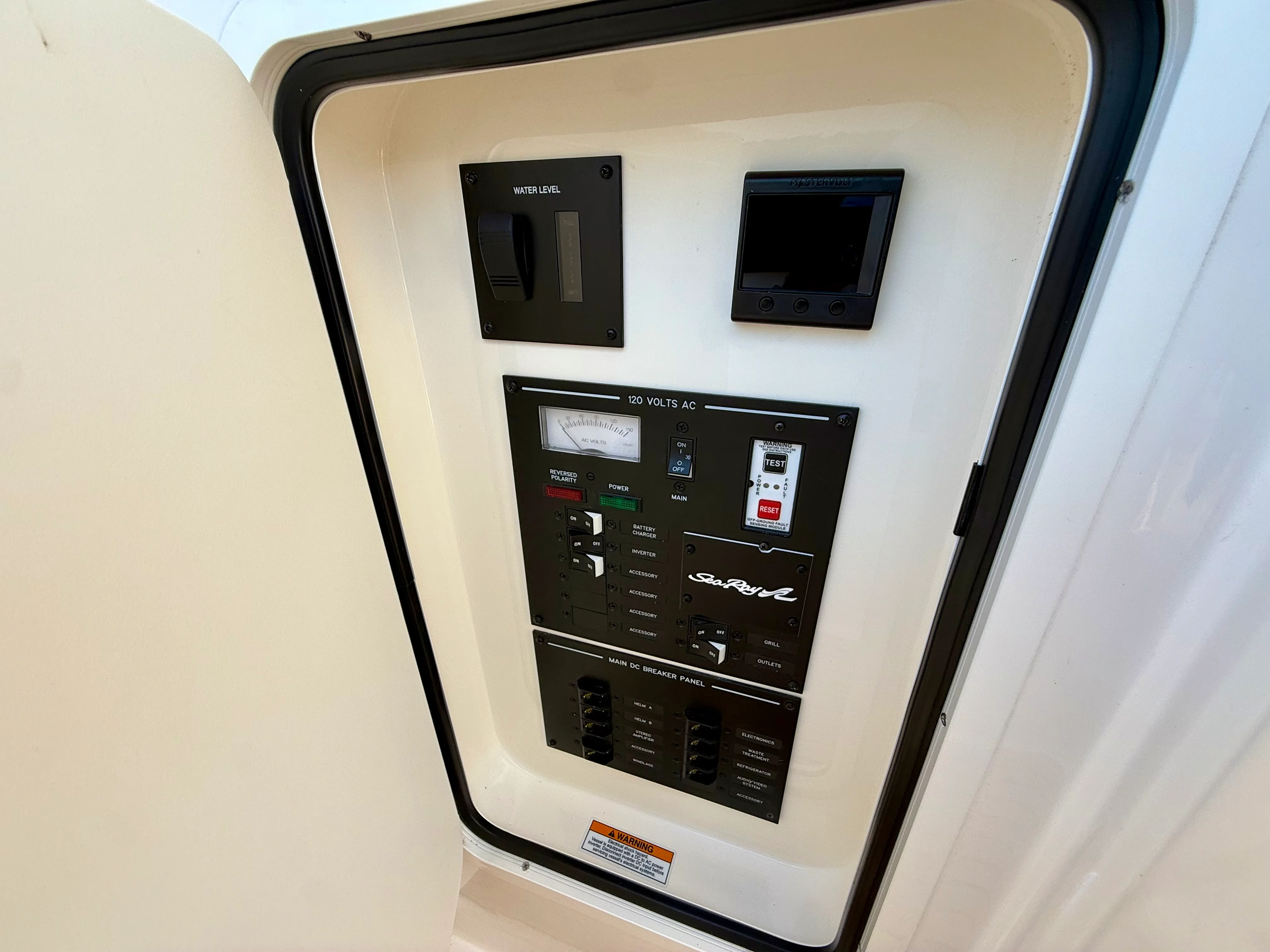 2022 Sea Ray 310 SLX-OB Image Thumbnail #34