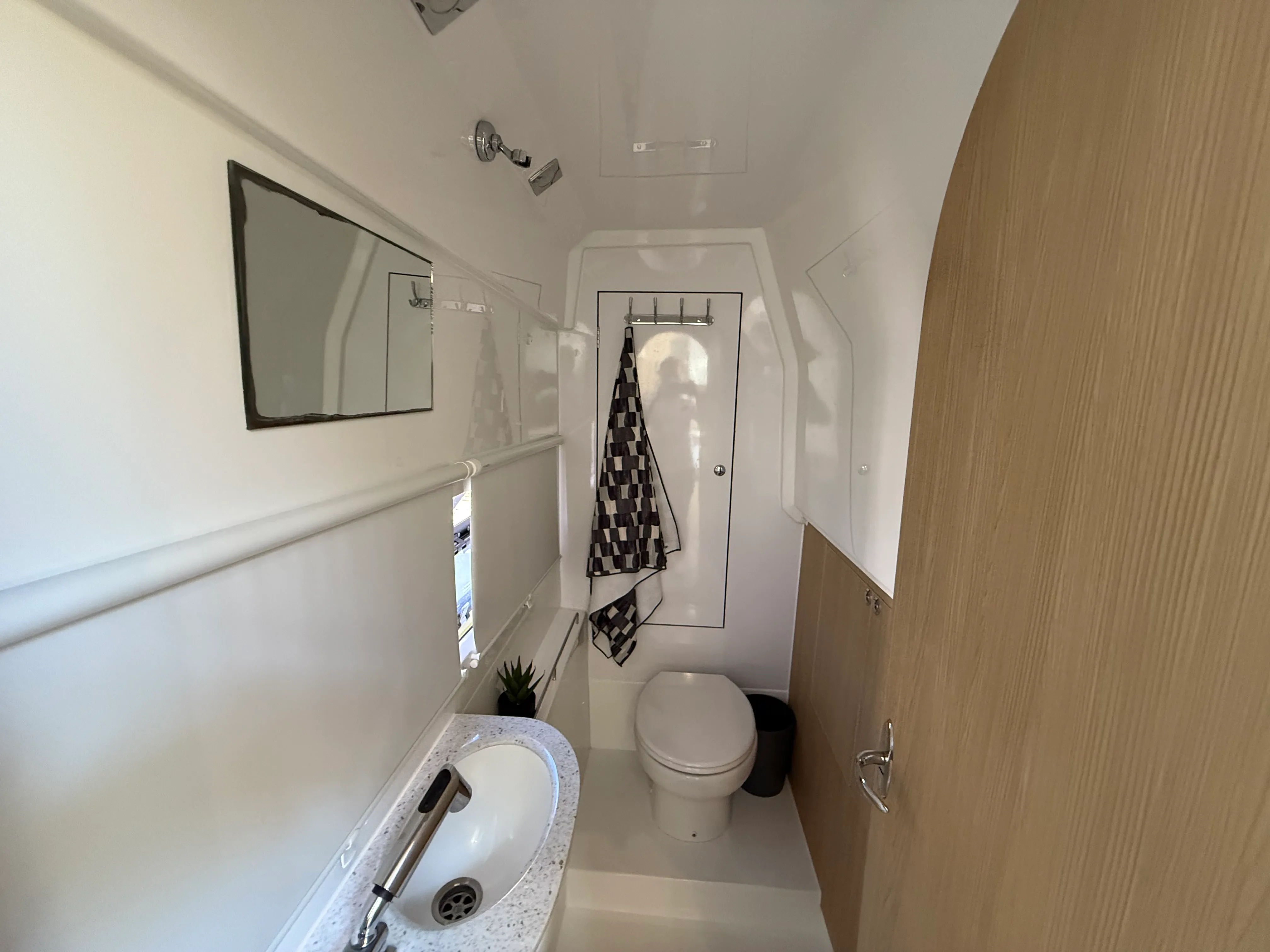 2021 Aquila 36 Image Thumbnail #46