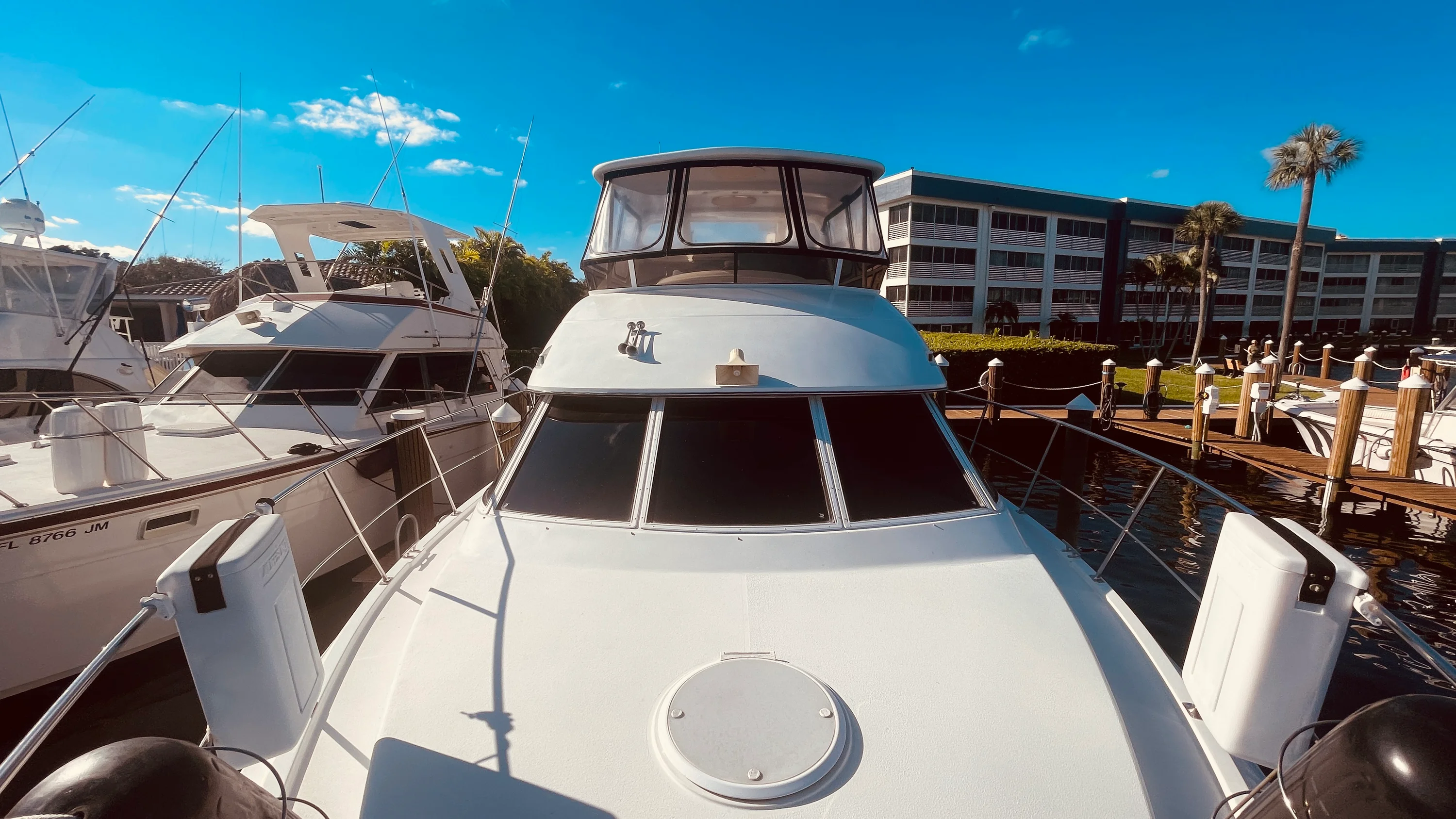 1997 Carver Yachts 500 COCKPIT MY Image Thumbnail #63