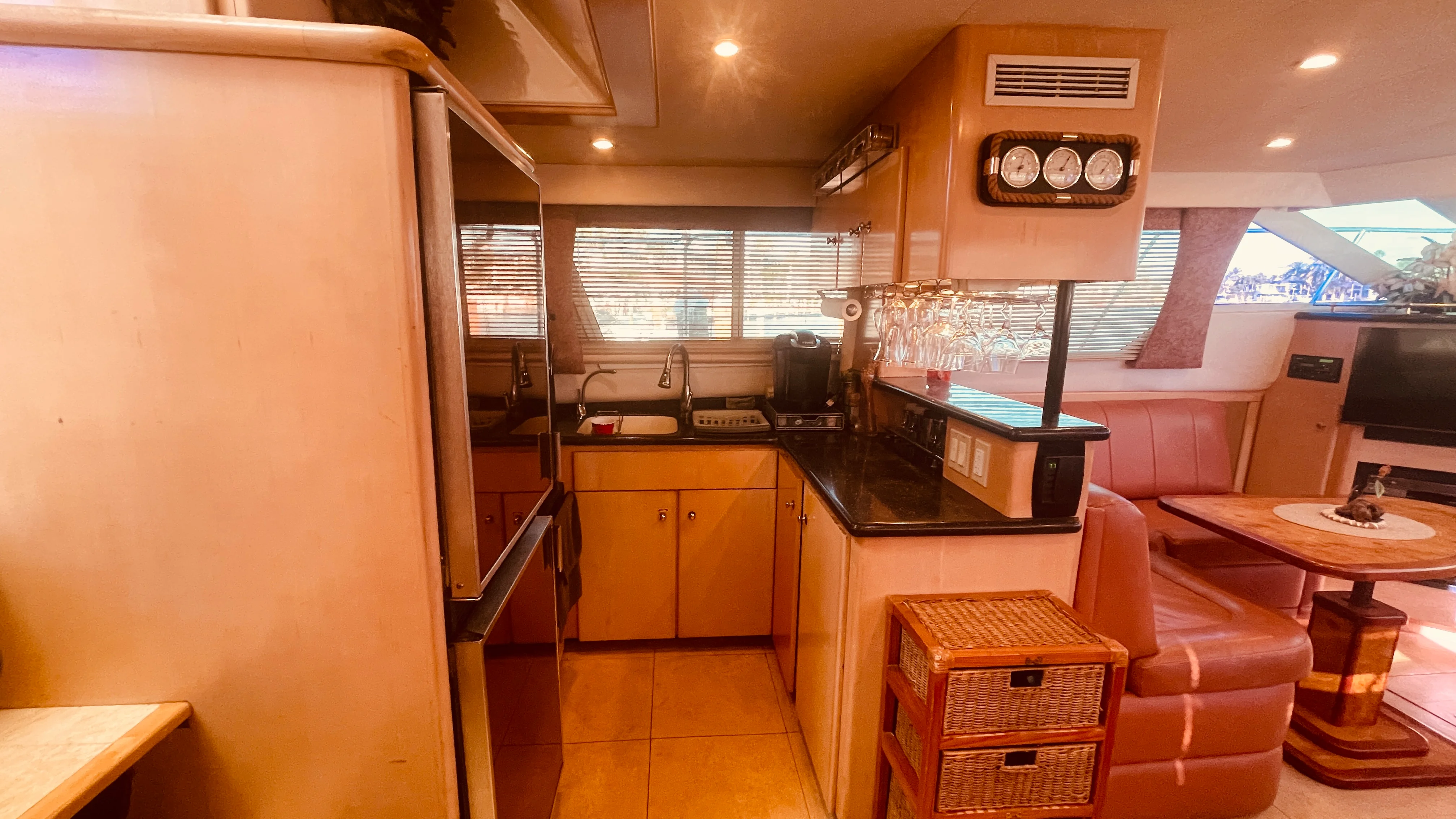 1997 Carver Yachts 500 COCKPIT MY Image Thumbnail #17