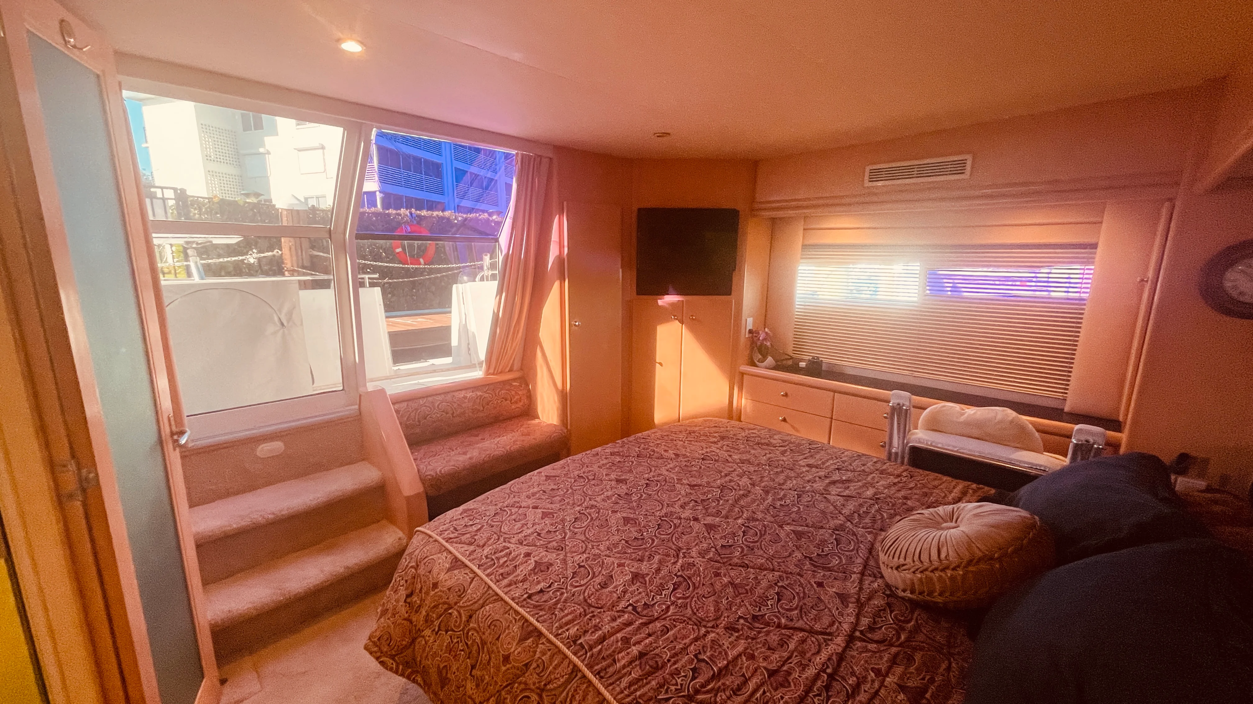 1997 Carver Yachts 500 COCKPIT MY Image Thumbnail #27