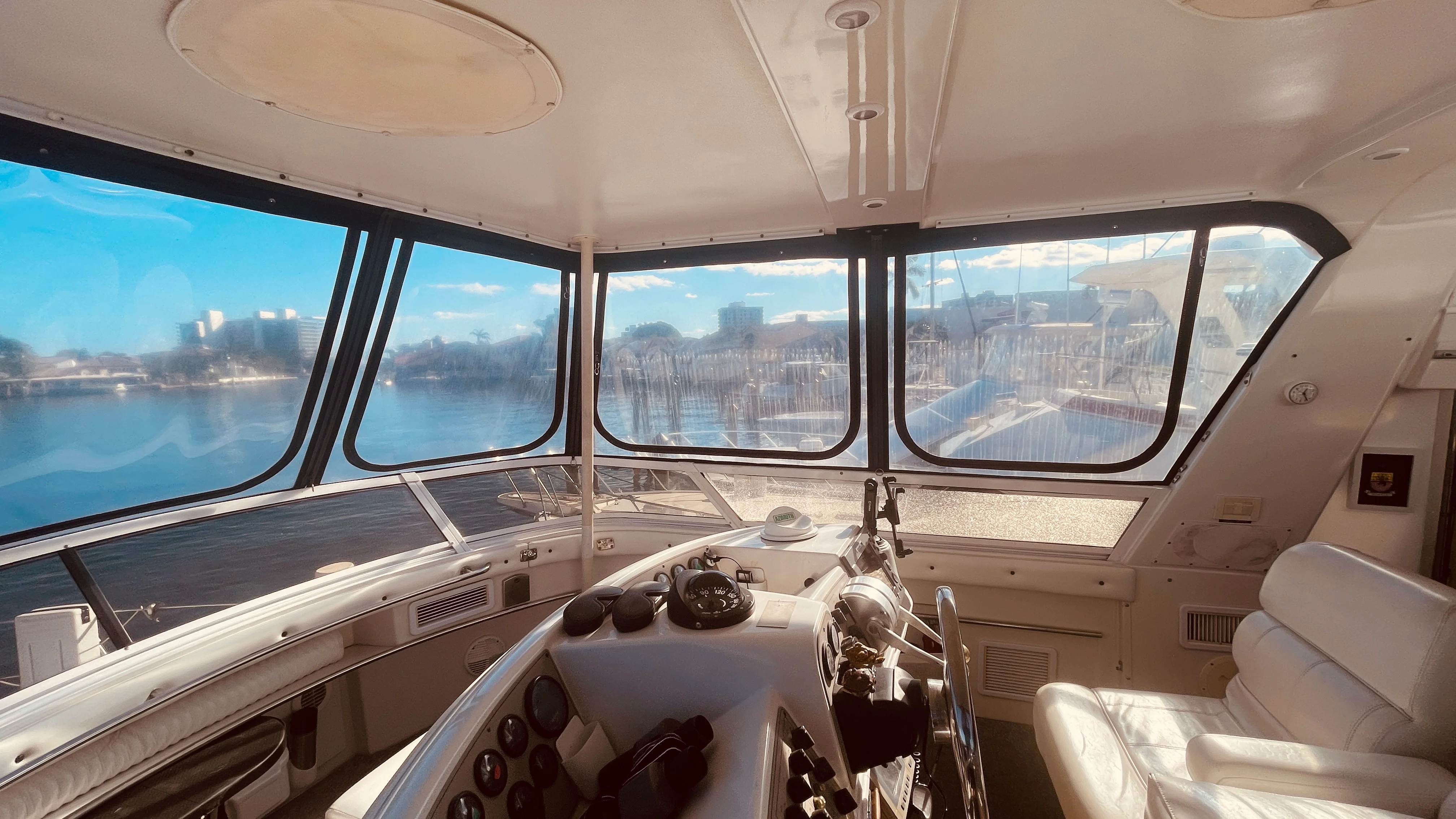 1997 Carver Yachts 500 COCKPIT MY Image Thumbnail #51