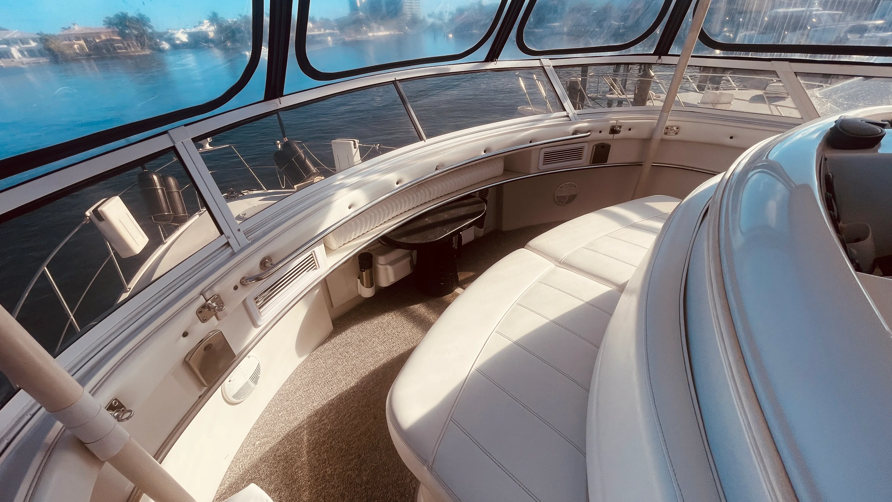 1997 Carver Yachts 500 COCKPIT MY Image Thumbnail #54