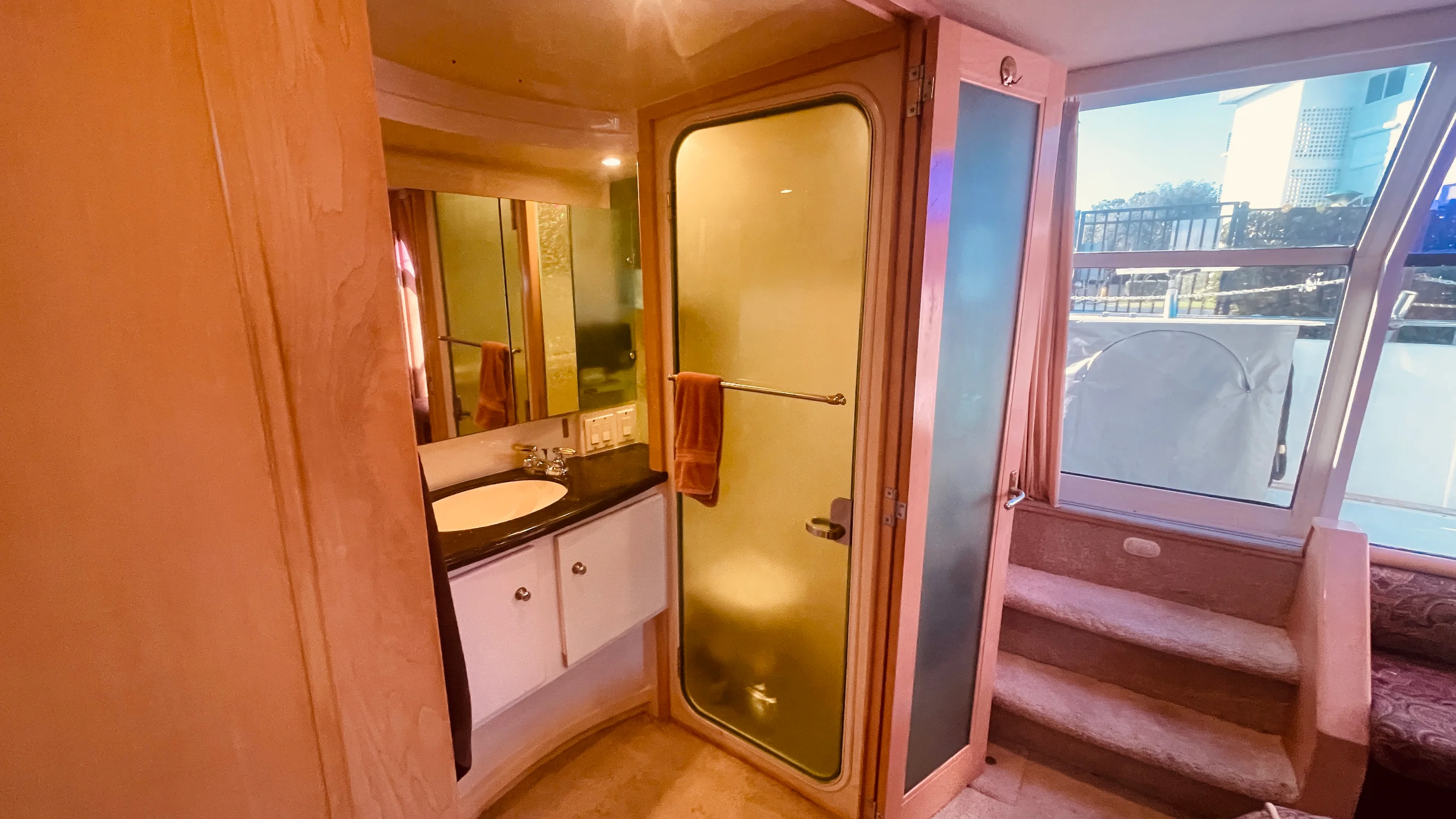 1997 Carver Yachts 500 COCKPIT MY Image Thumbnail #30