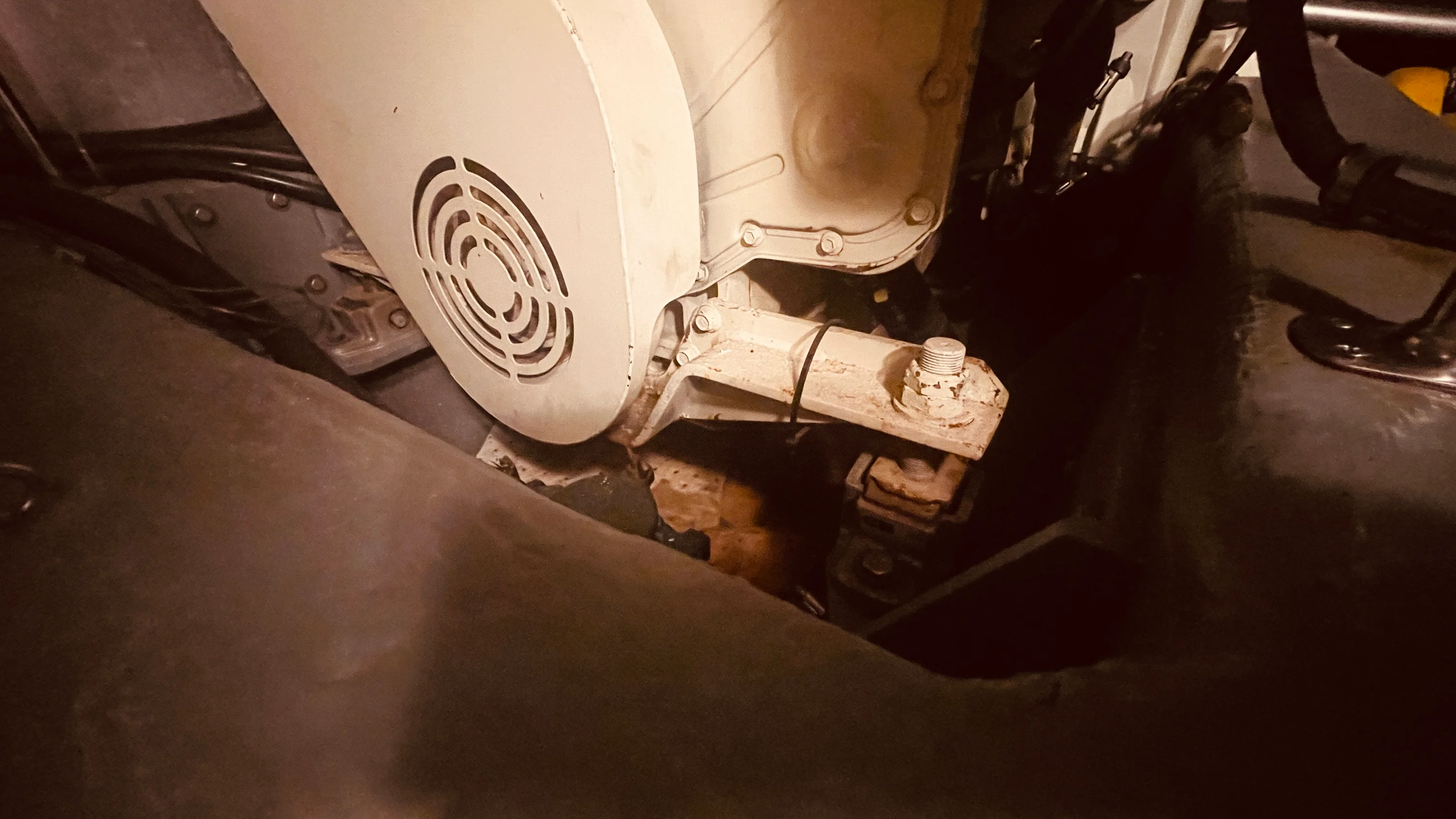 1997 Carver Yachts 500 COCKPIT MY Image Thumbnail #78