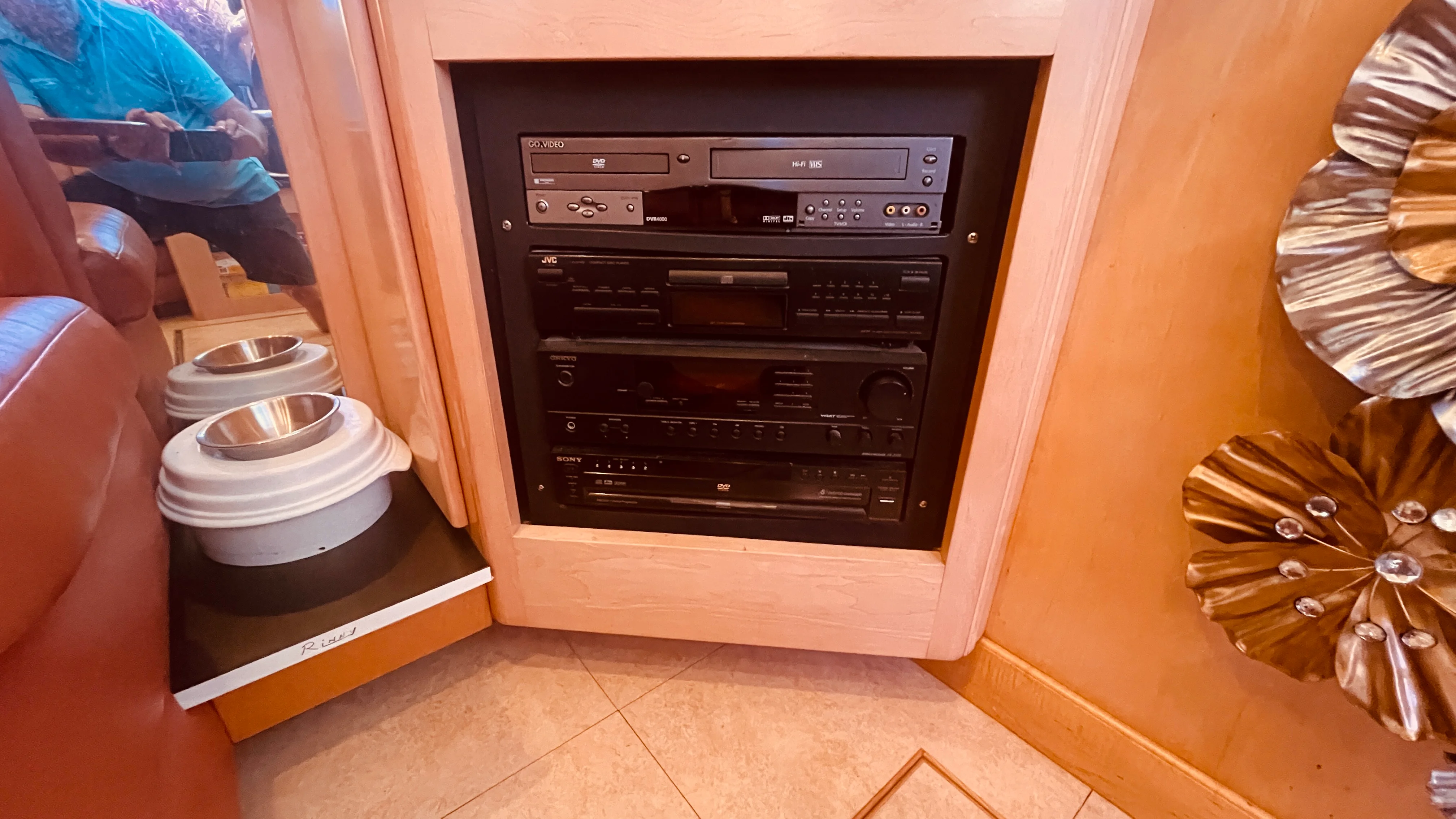 1997 Carver Yachts 500 COCKPIT MY Image Thumbnail #21