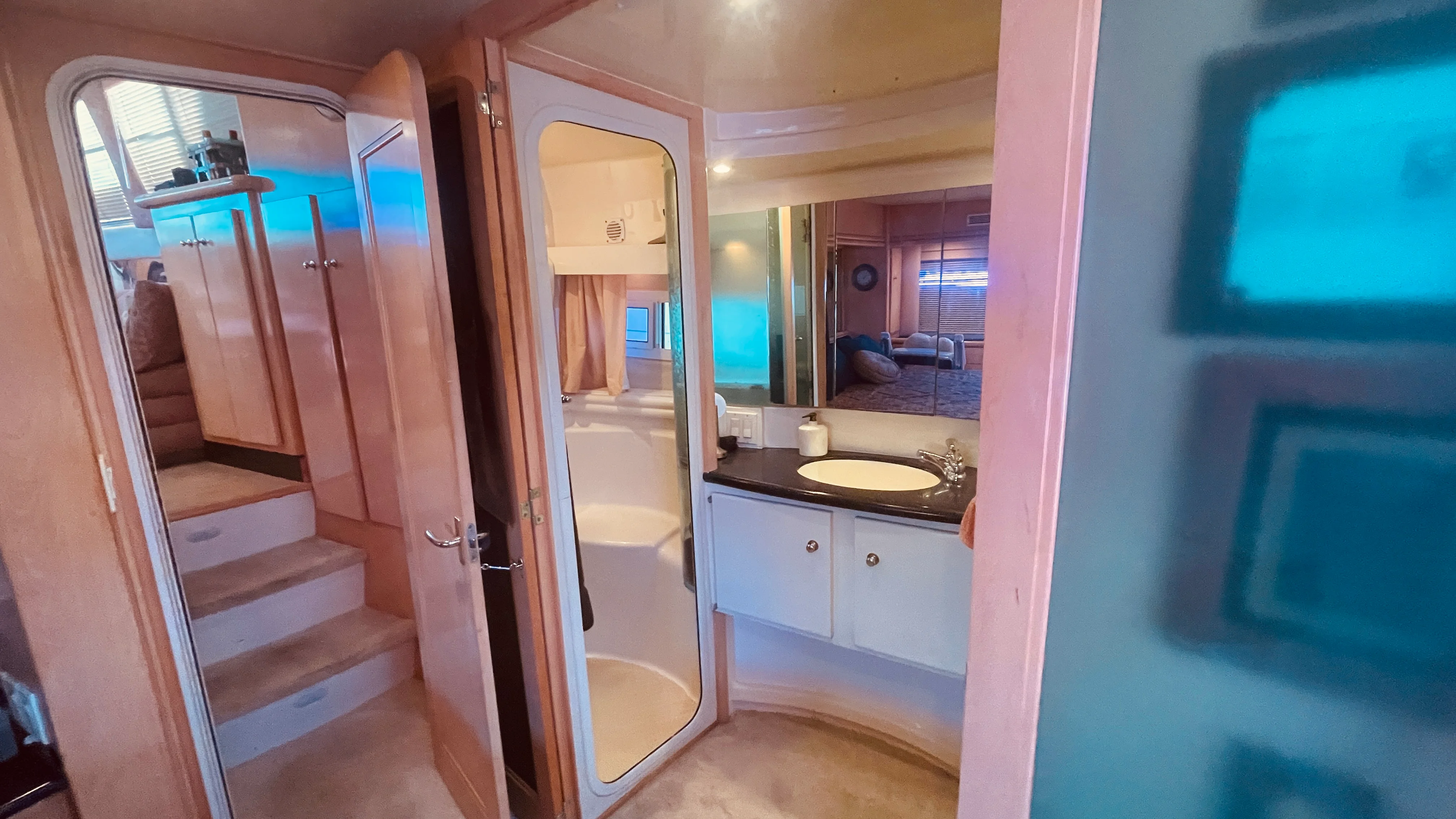 1997 Carver Yachts 500 COCKPIT MY Image Thumbnail #31