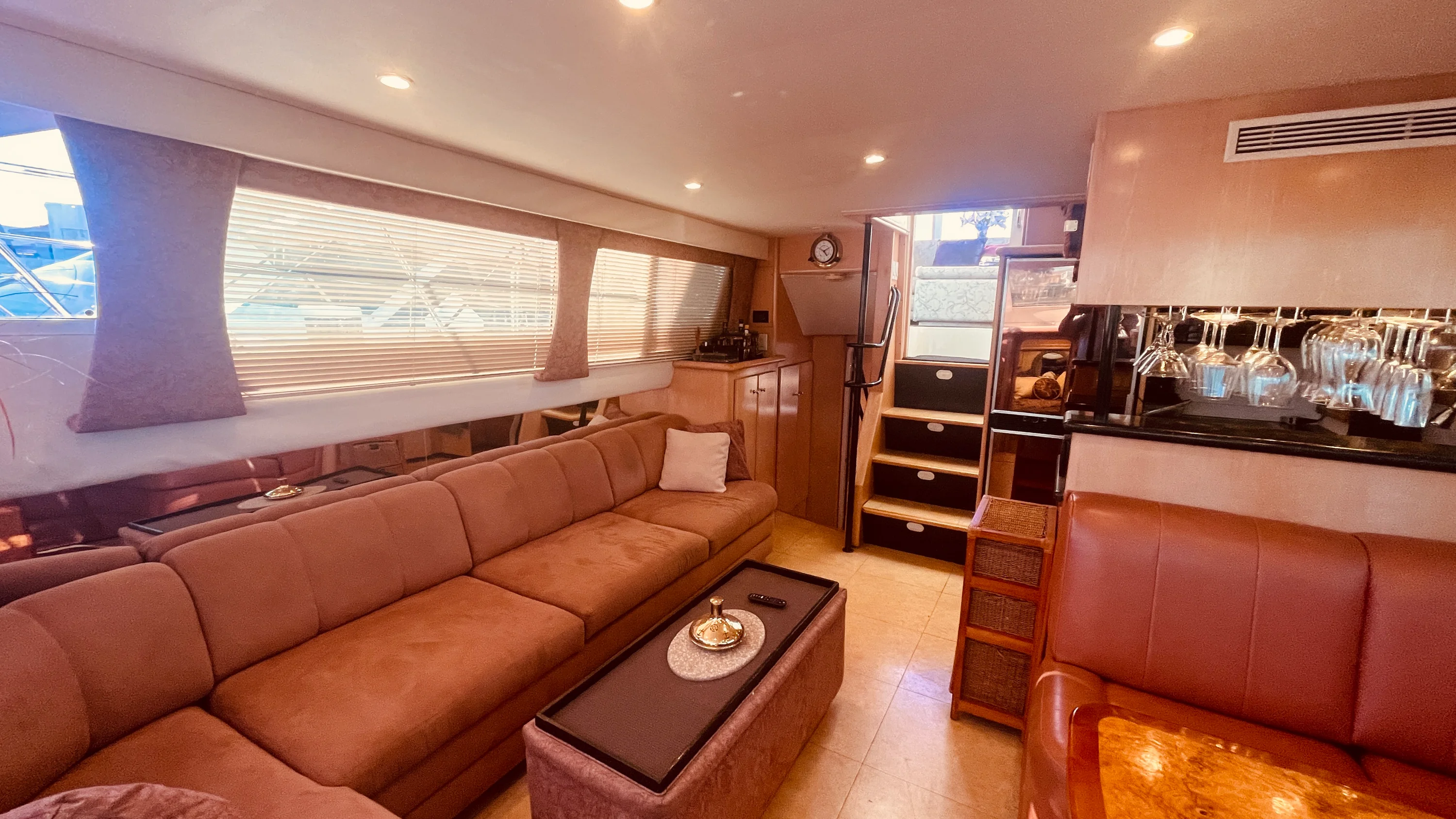 1997 Carver Yachts 500 COCKPIT MY Image Thumbnail #24