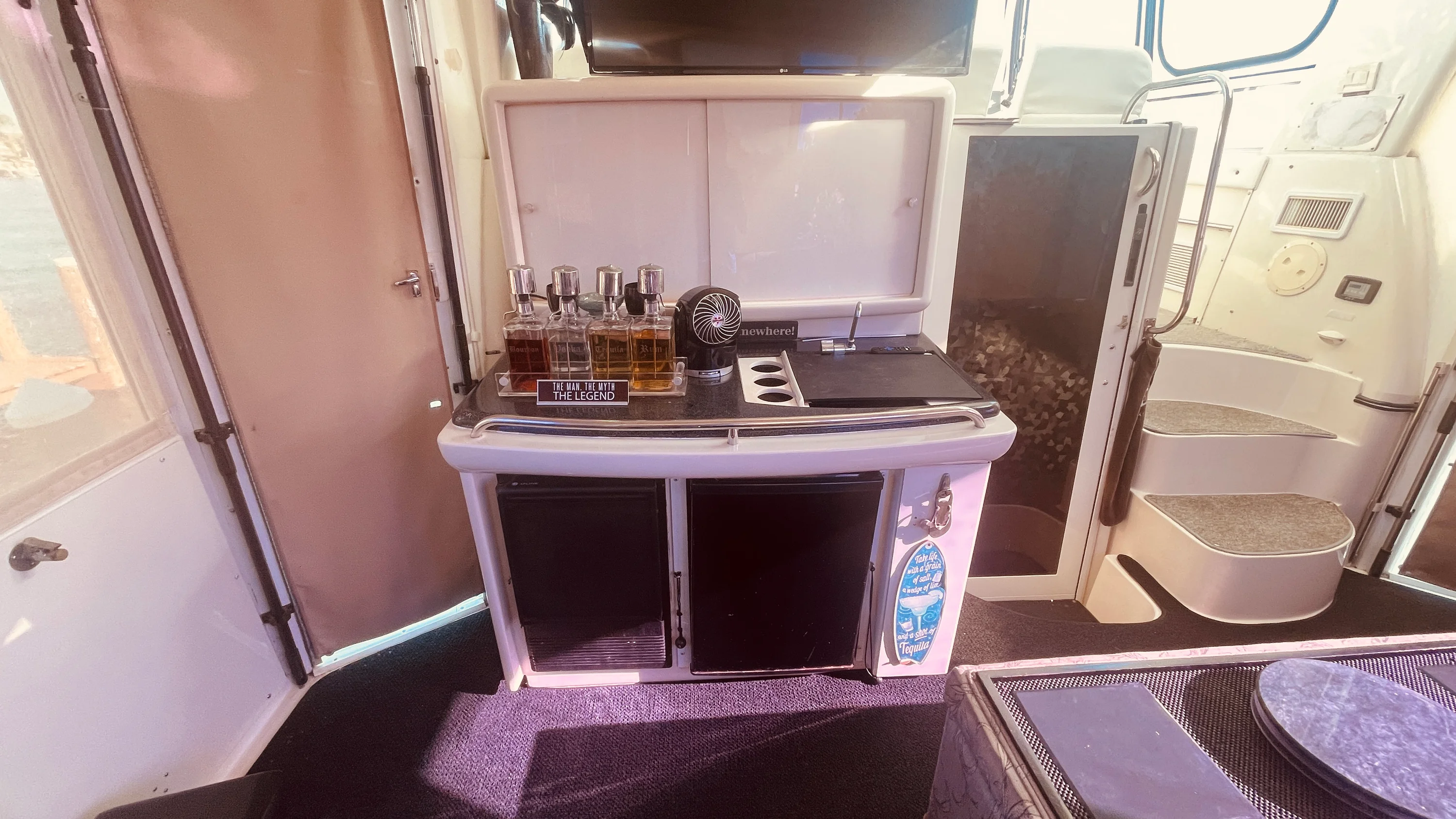 1997 Carver Yachts 500 COCKPIT MY Image Thumbnail #41