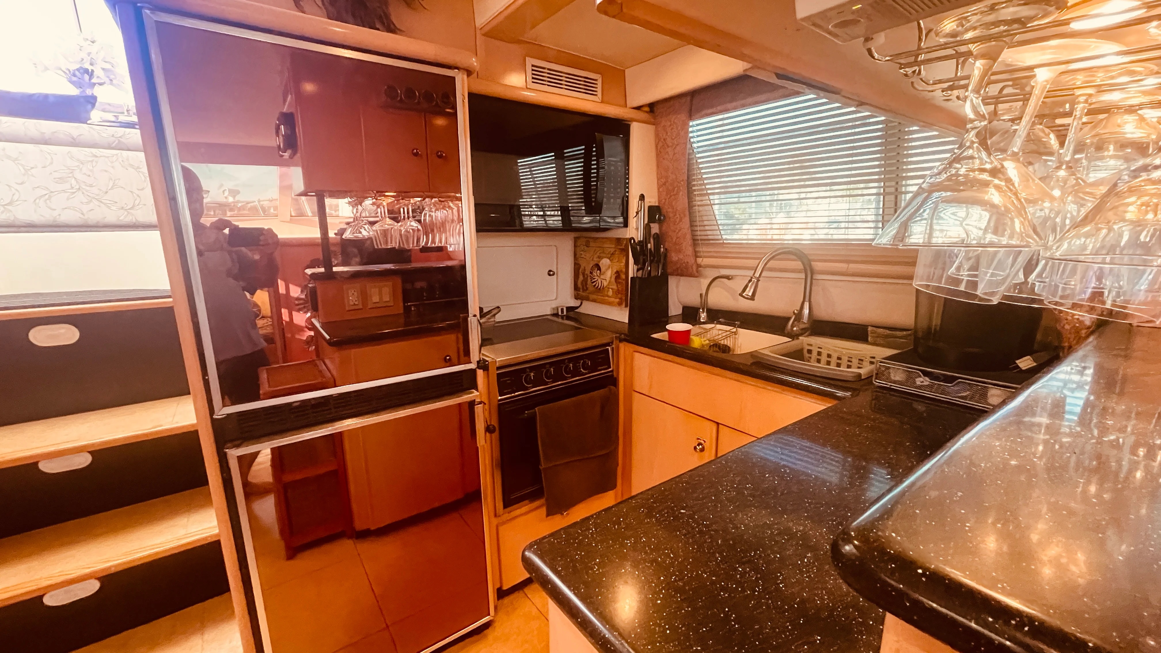 1997 Carver Yachts 500 COCKPIT MY Image Thumbnail #23