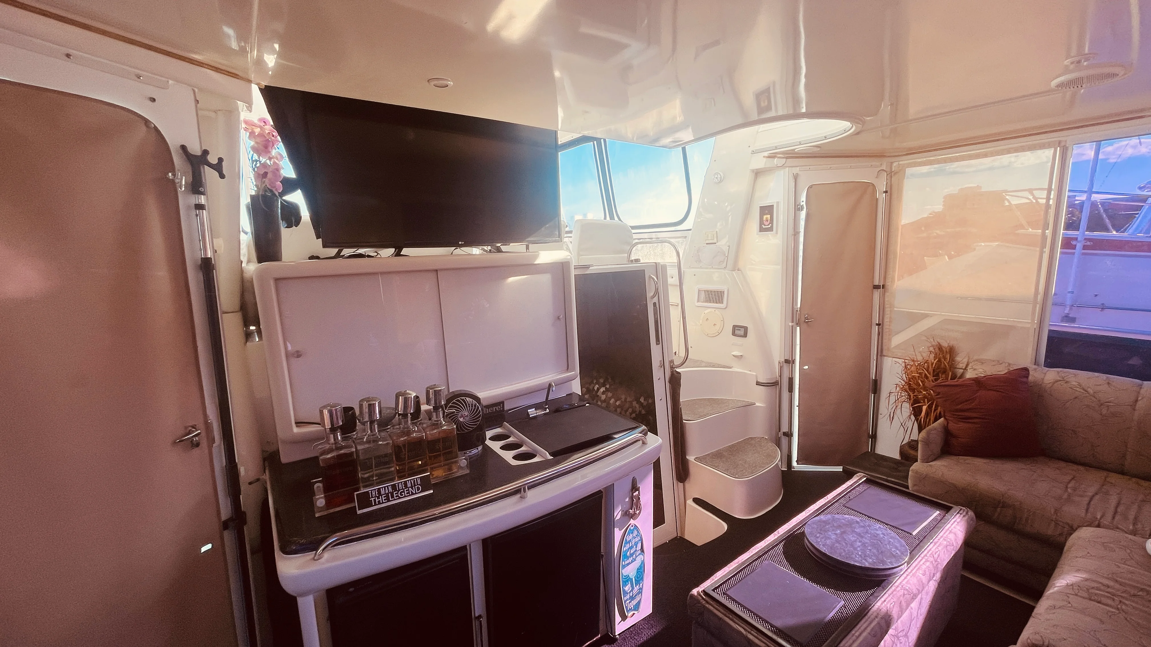 1997 Carver Yachts 500 COCKPIT MY Image Thumbnail #40