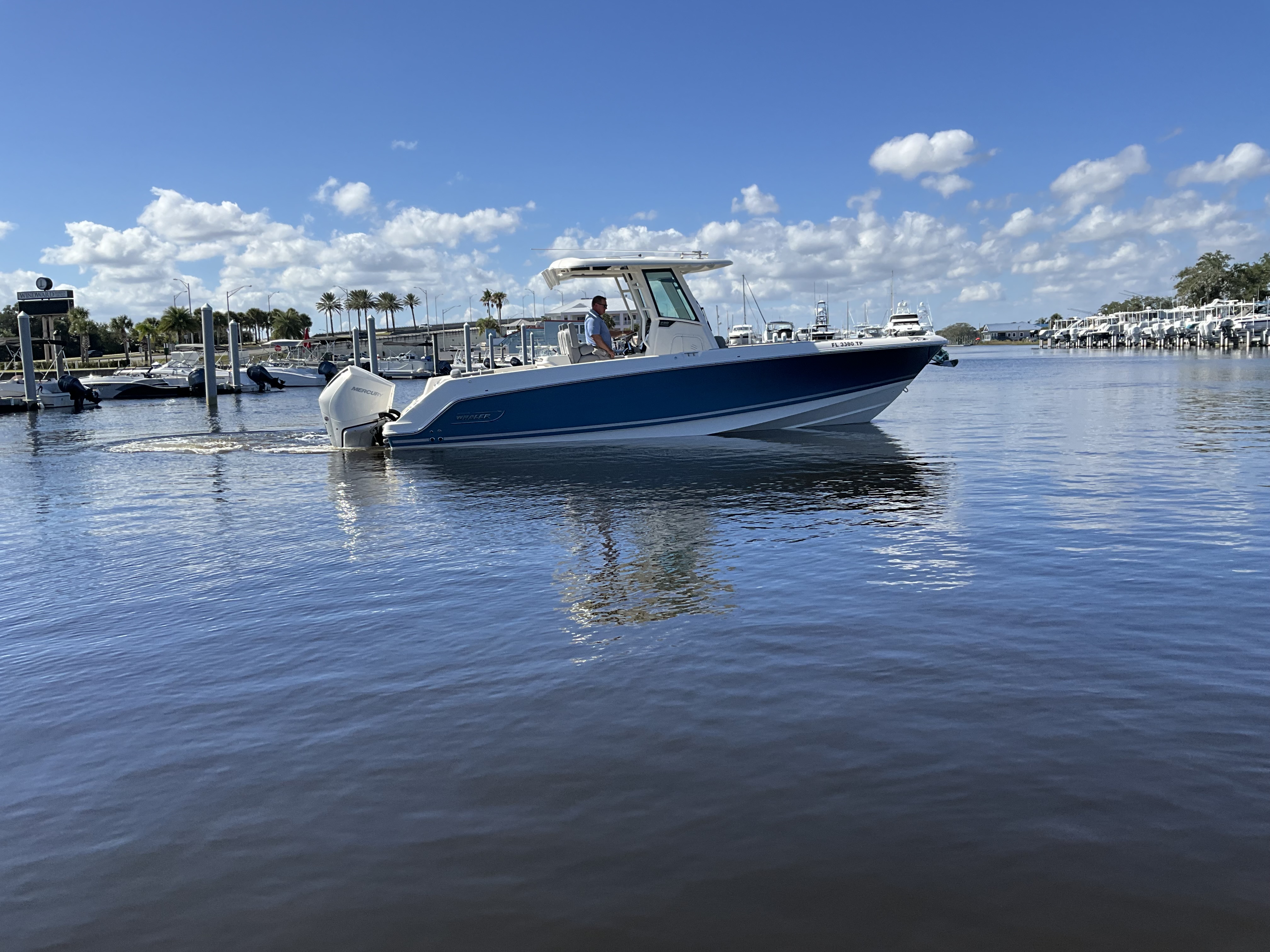 2023 Boston Whaler 280 OUTRAGE Image Thumbnail #9