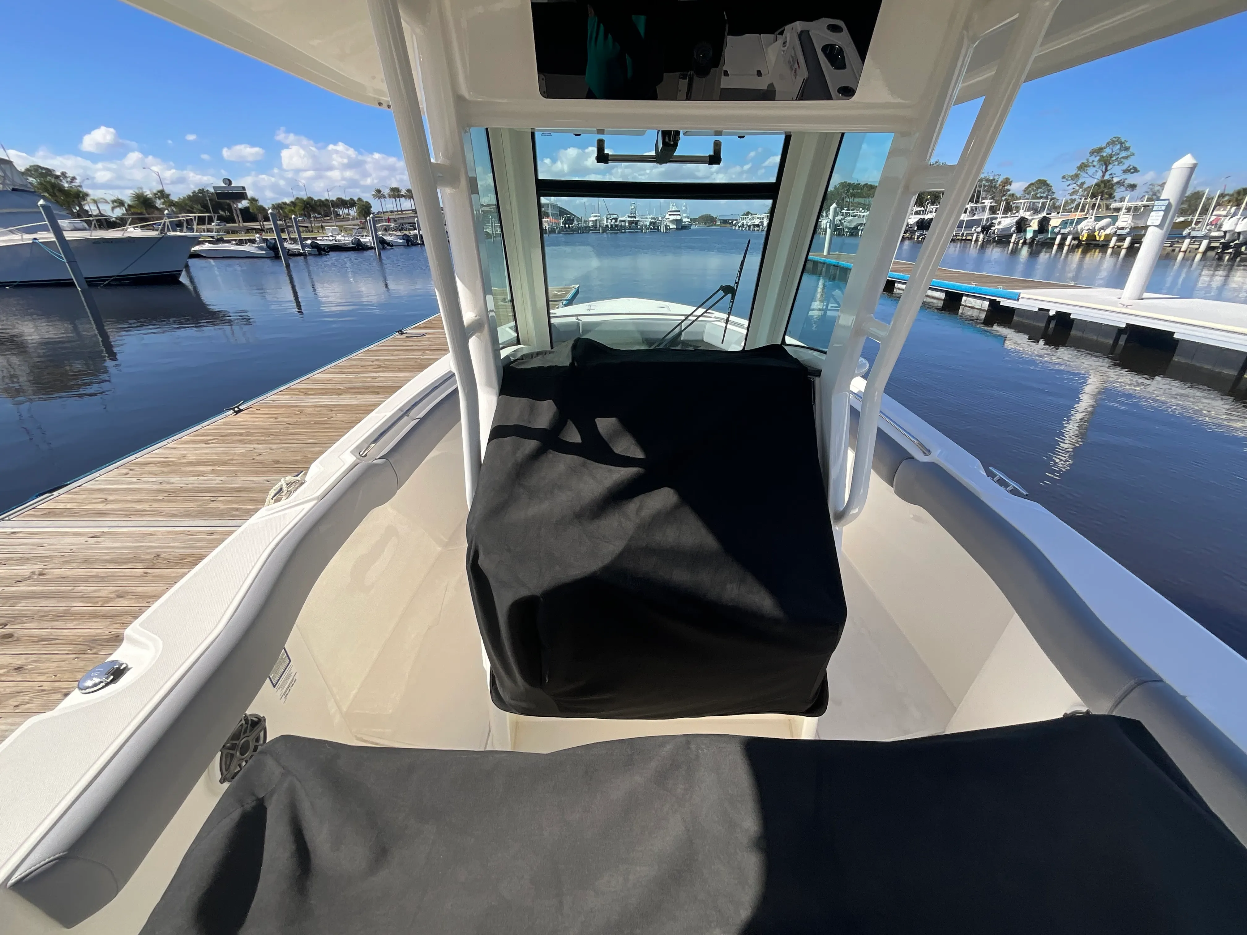 2023 Boston Whaler 280 OUTRAGE Image Thumbnail #32