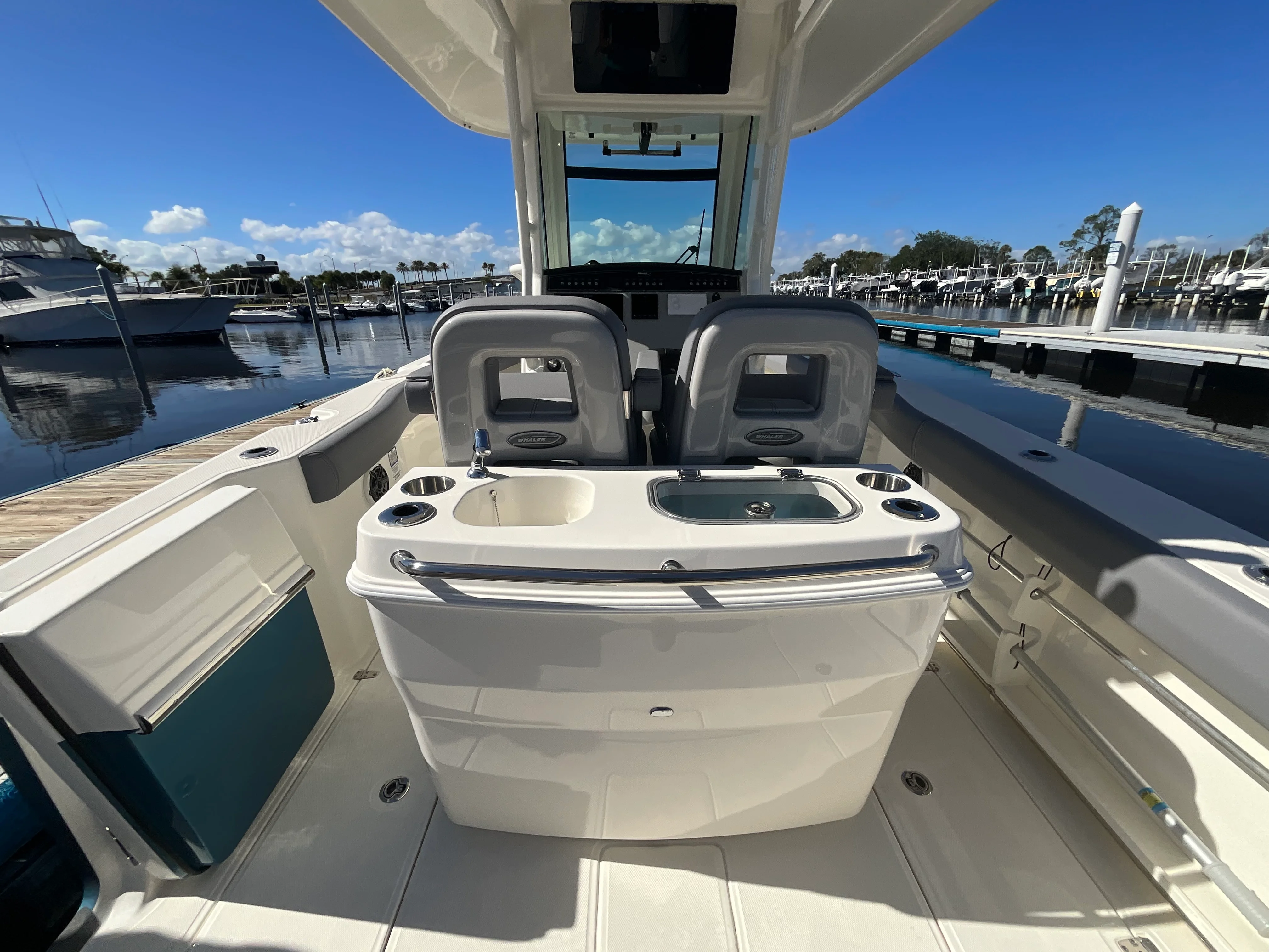 2023 Boston Whaler 280 OUTRAGE Image Thumbnail #14