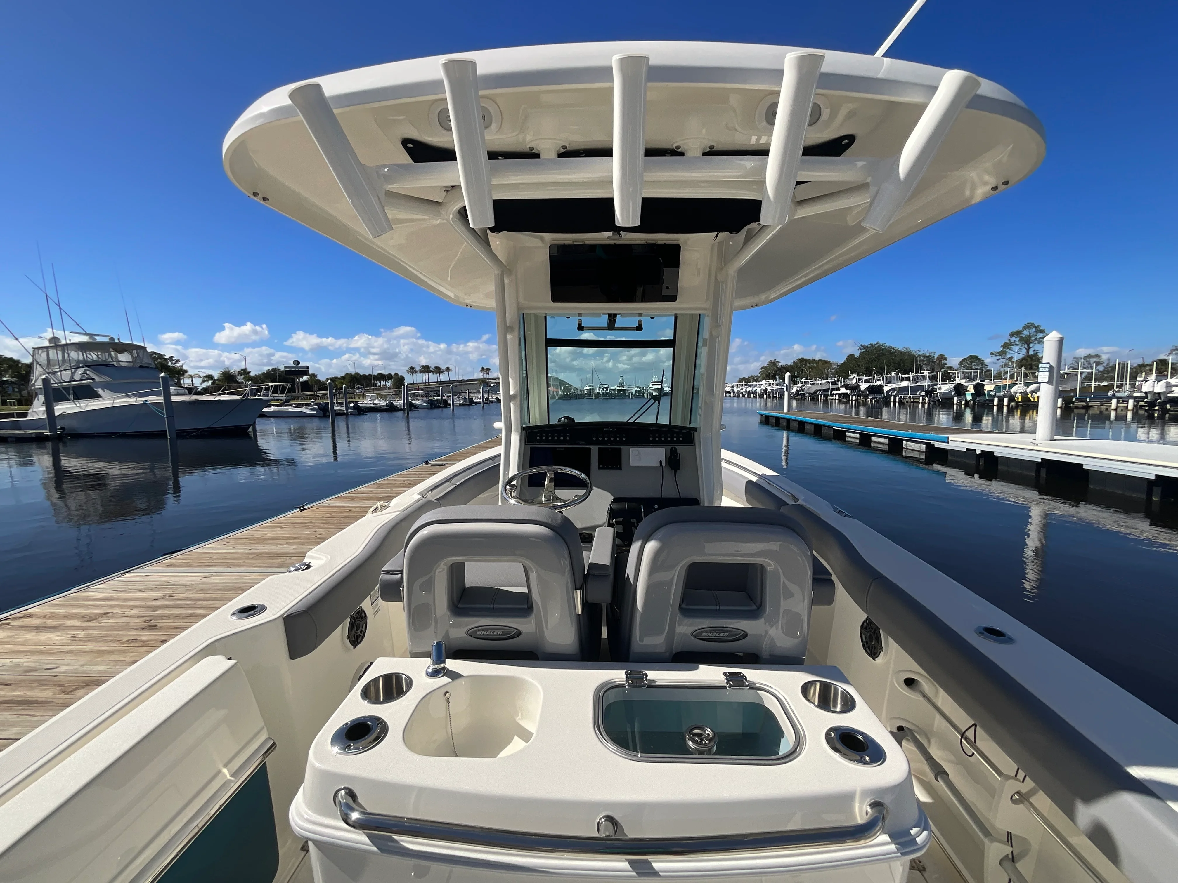 2023 Boston Whaler 280 OUTRAGE Image Thumbnail #17