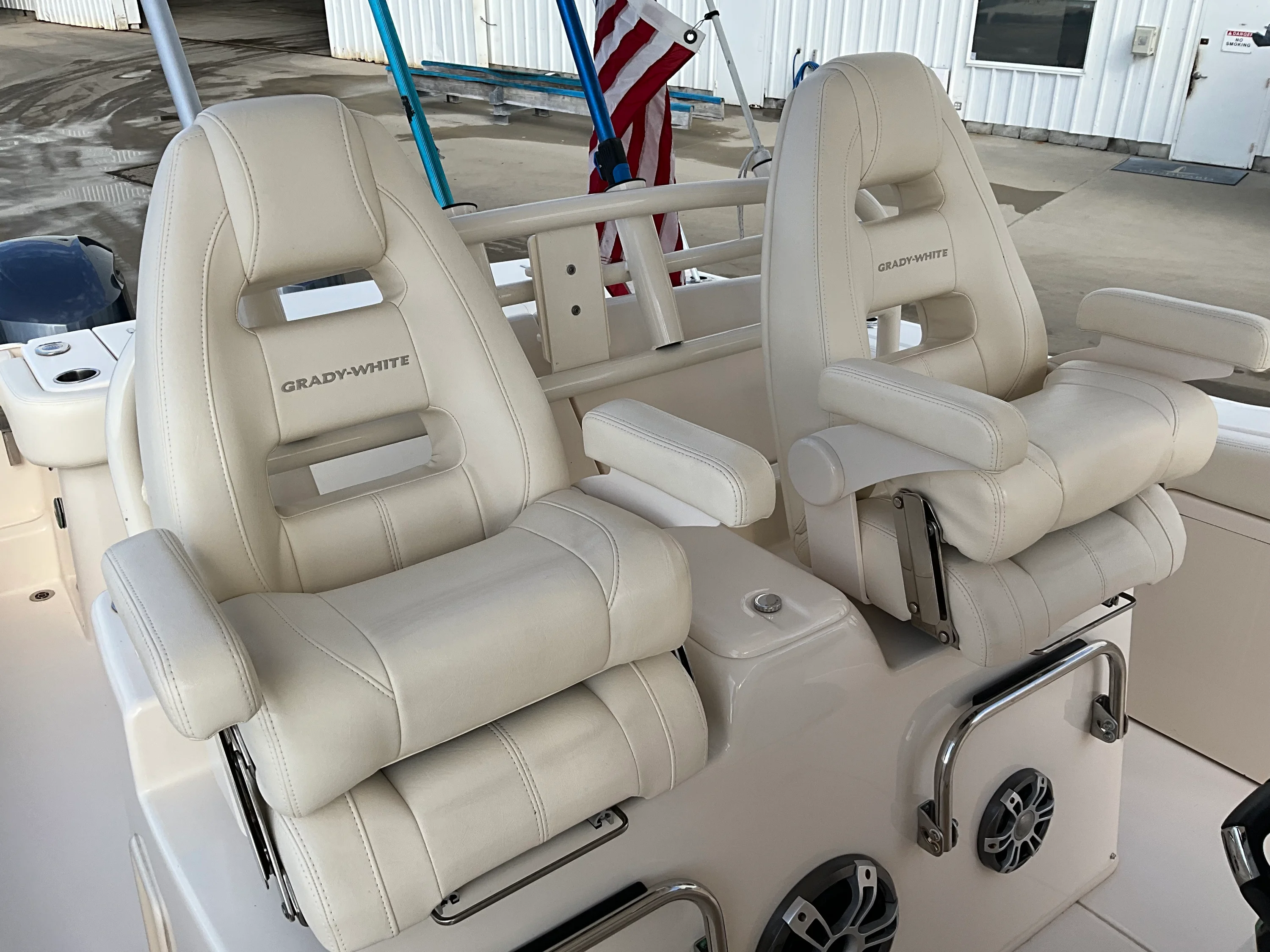 2021 Grady-White CANYON 306 Image Thumbnail #22