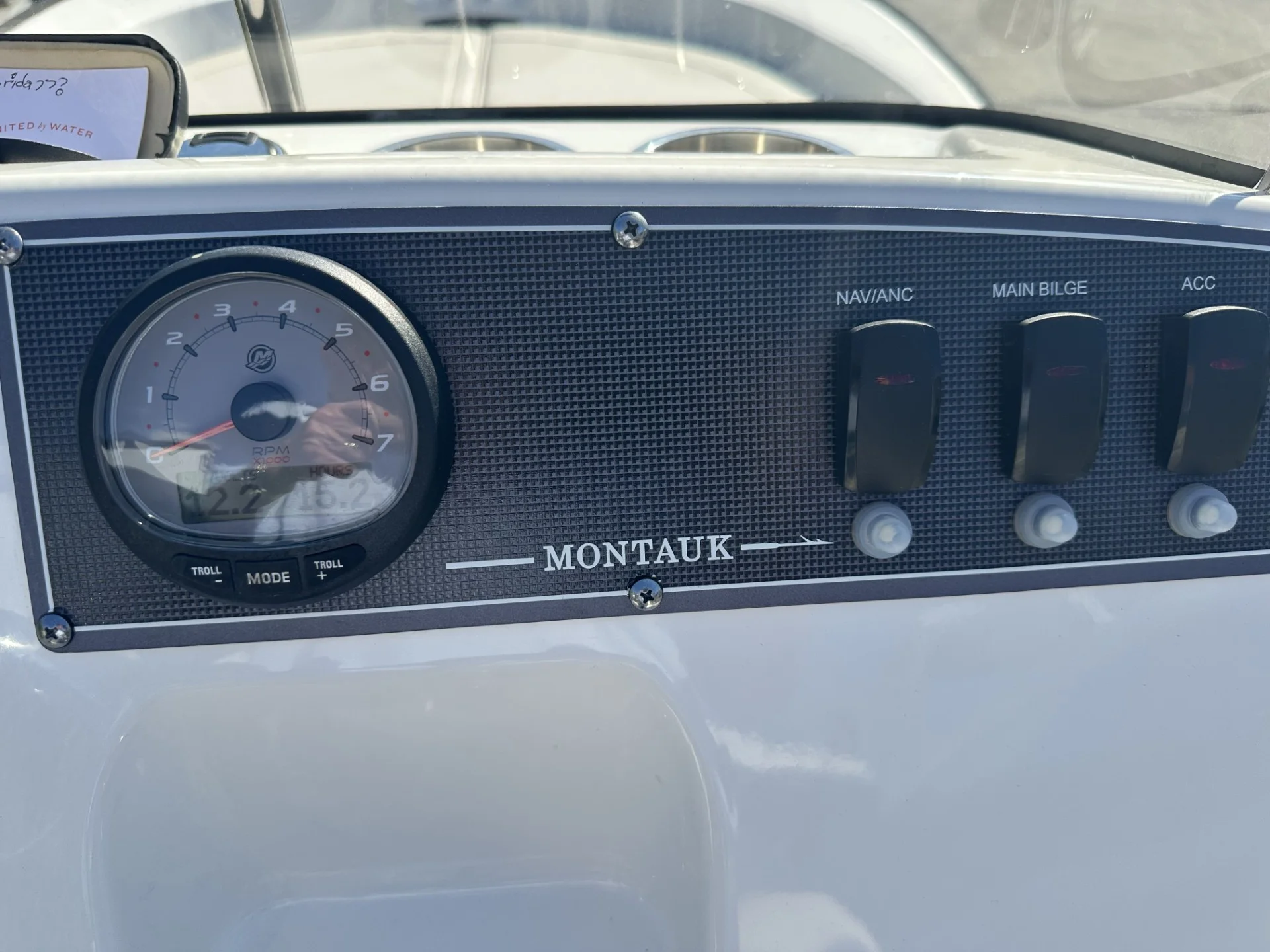 2023 Boston Whaler 15 MONTAUK Image Thumbnail #8