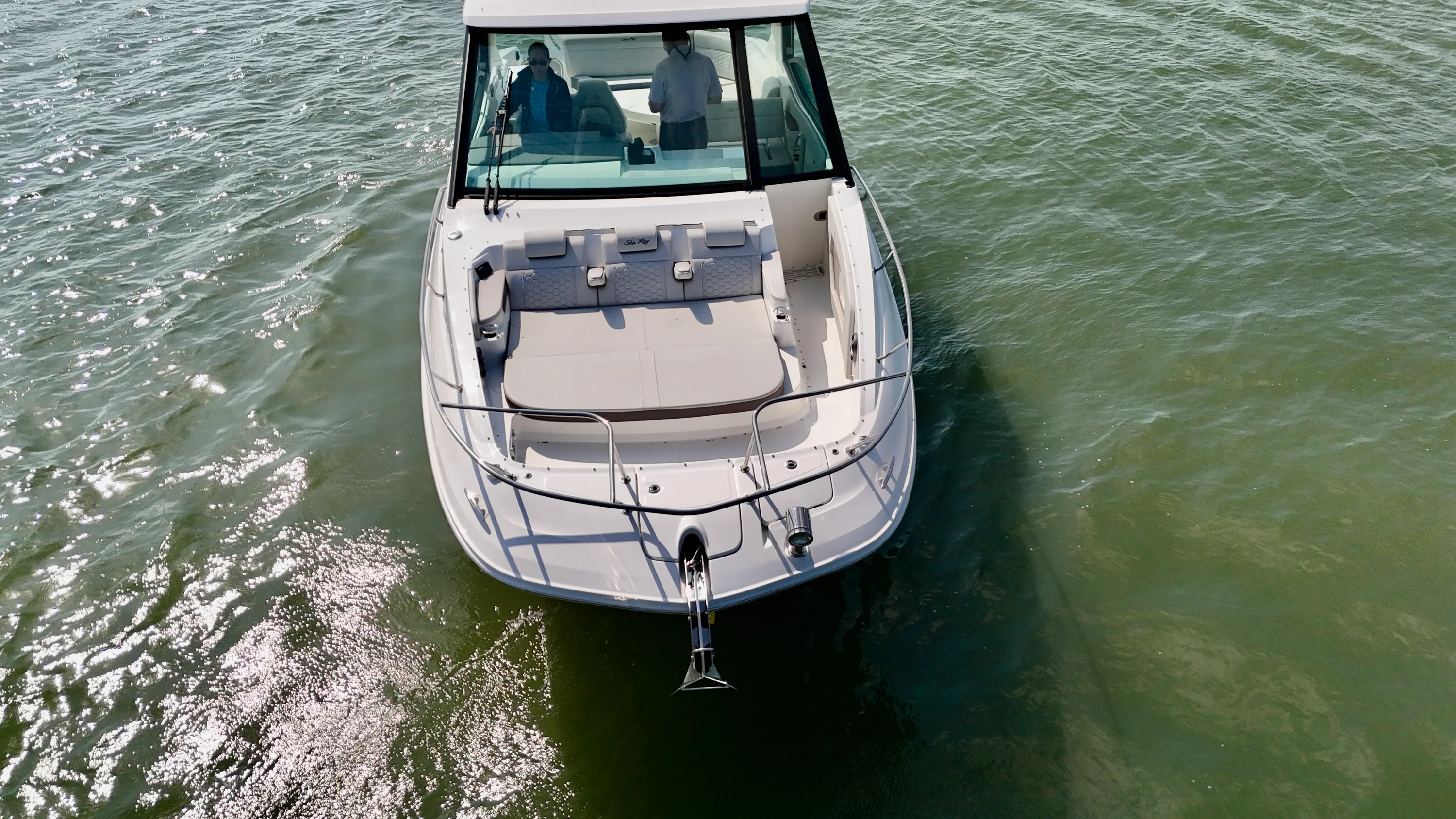 2026 Sea Ray Sundancer 320 Outboard Image Thumbnail #17