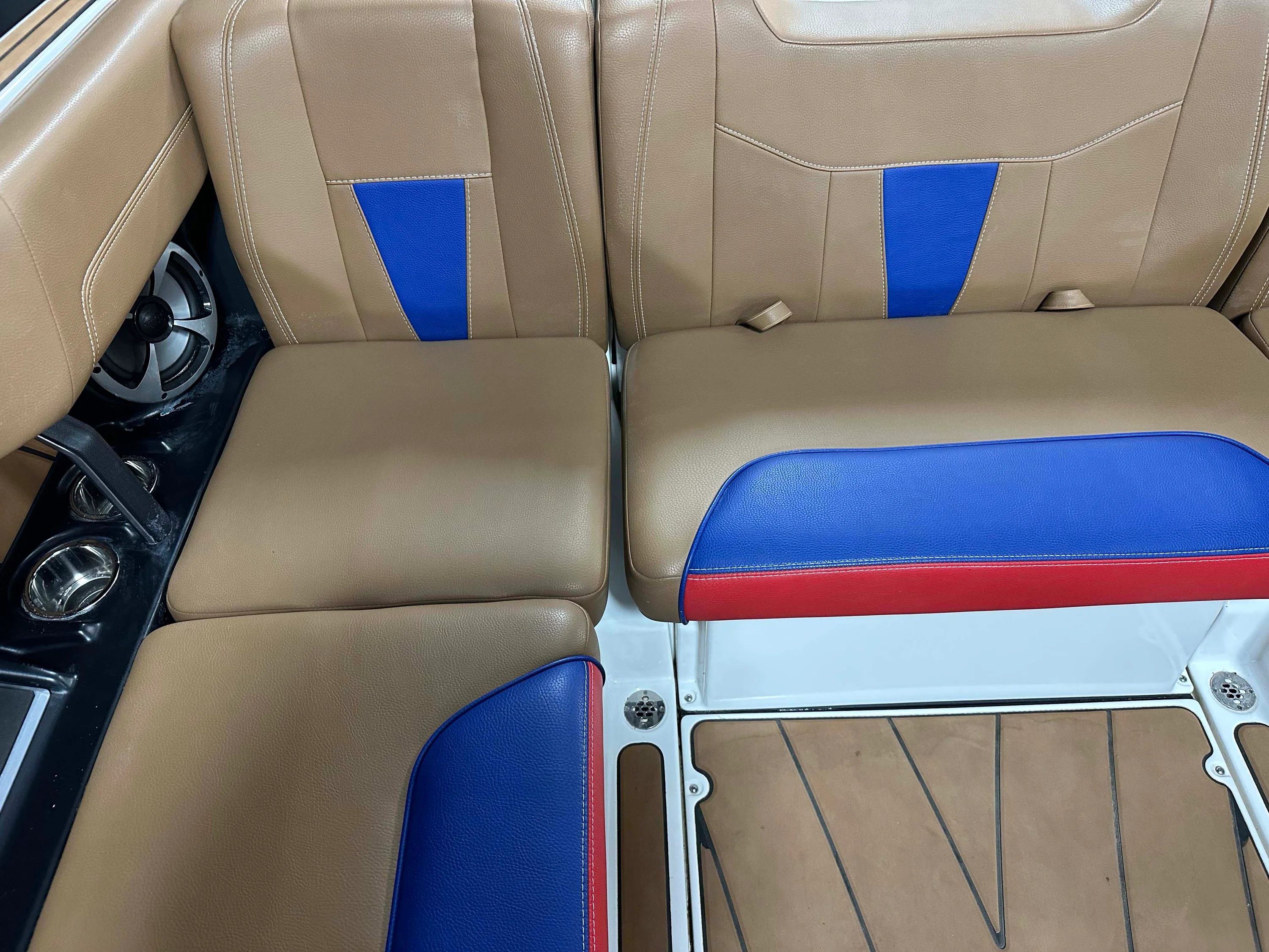 2021 Malibu 23LSV Image Thumbnail #30