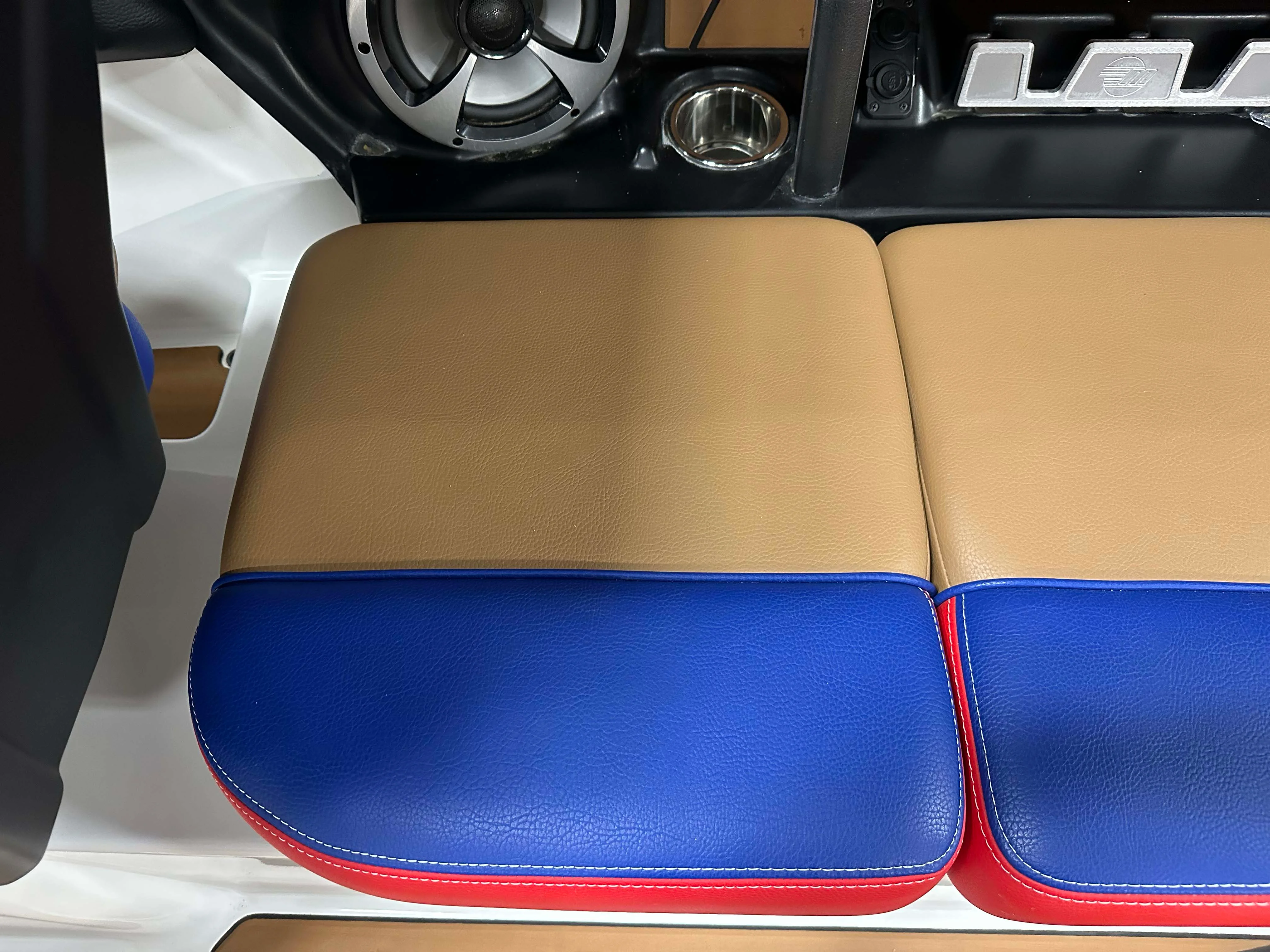 2021 Malibu 23LSV Image Thumbnail #23