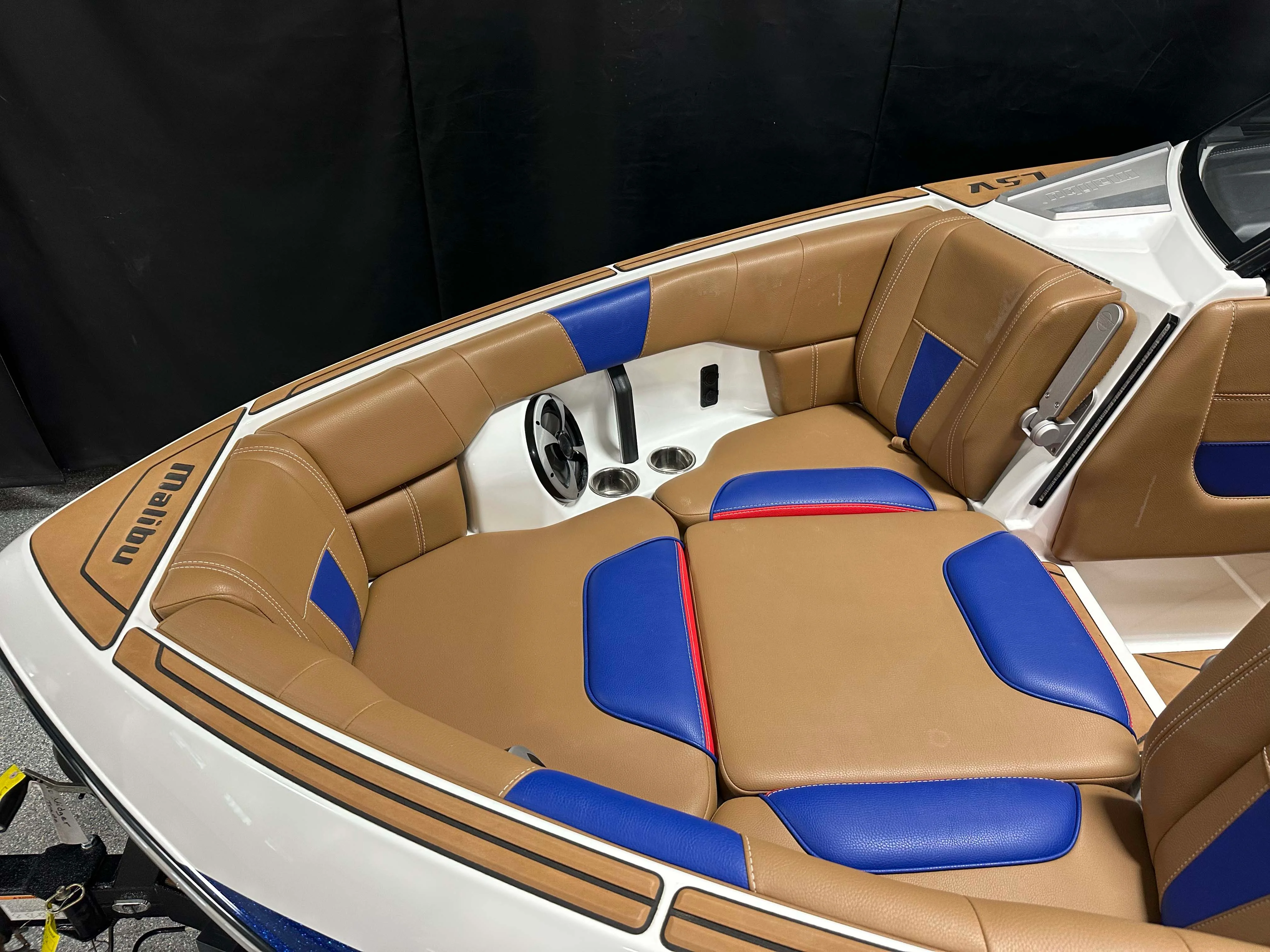 2021 Malibu 23LSV Image Thumbnail #1