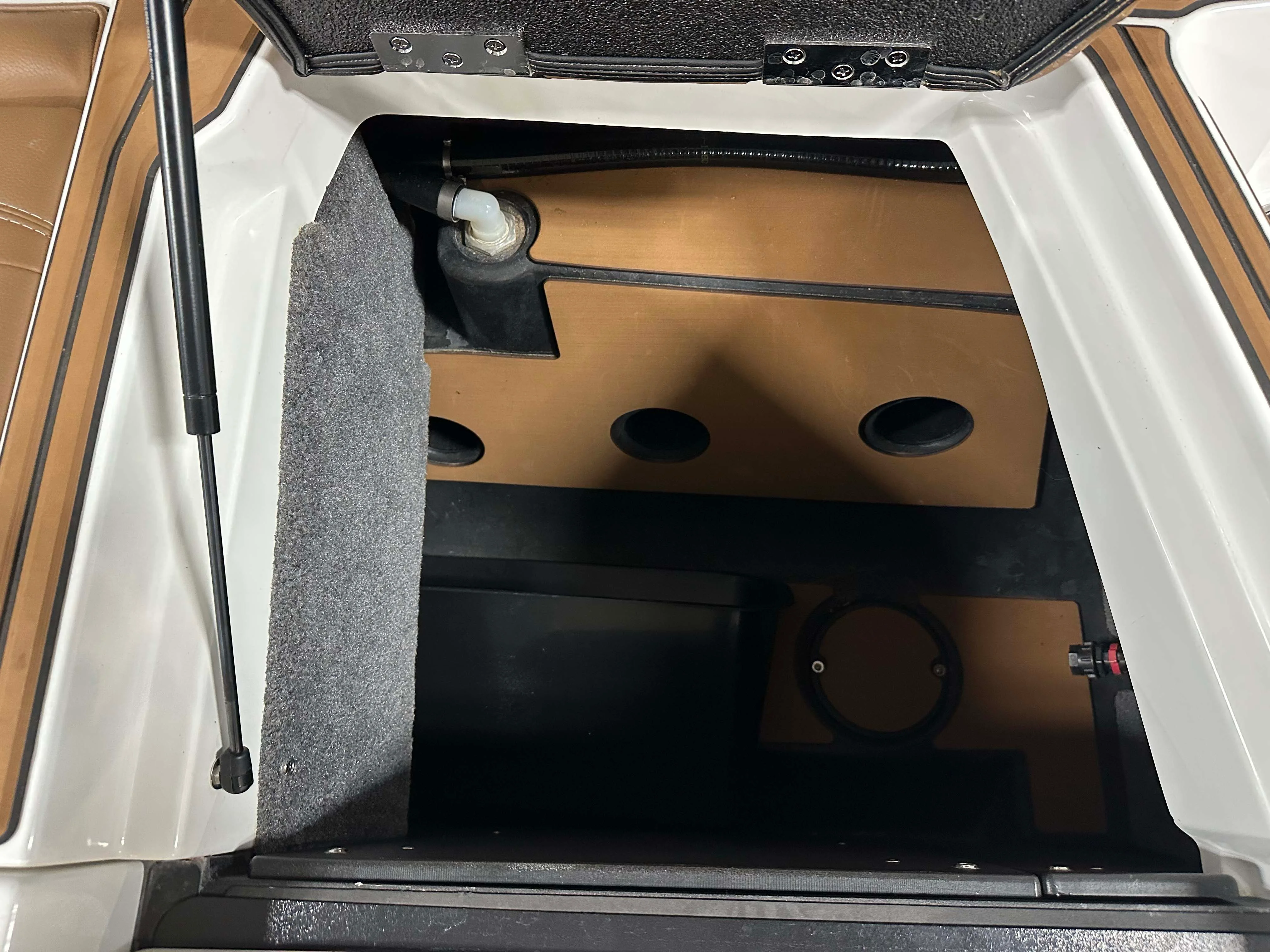 2021 Malibu 23LSV Image Thumbnail #17