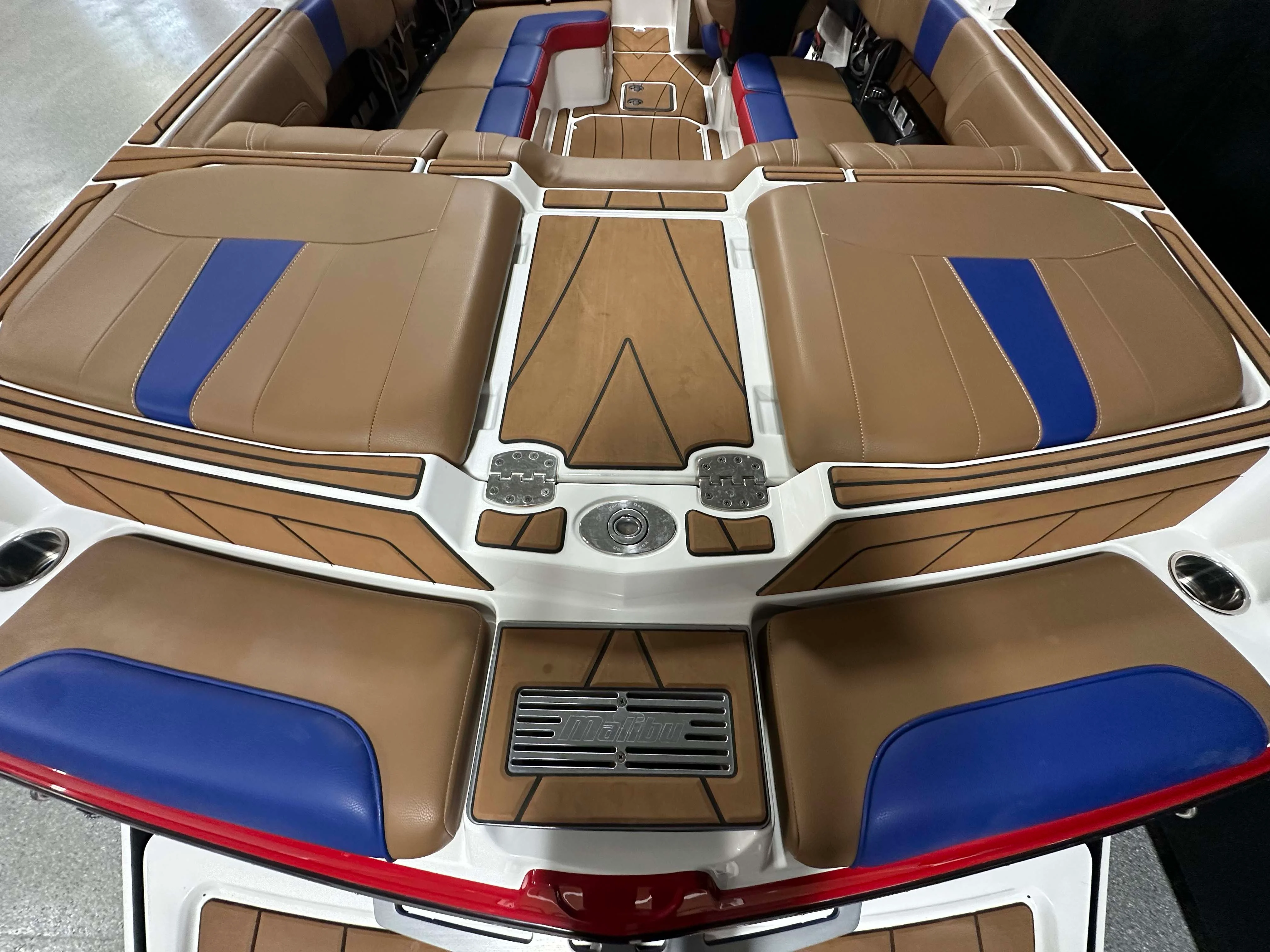 2021 Malibu 23LSV Image Thumbnail #9