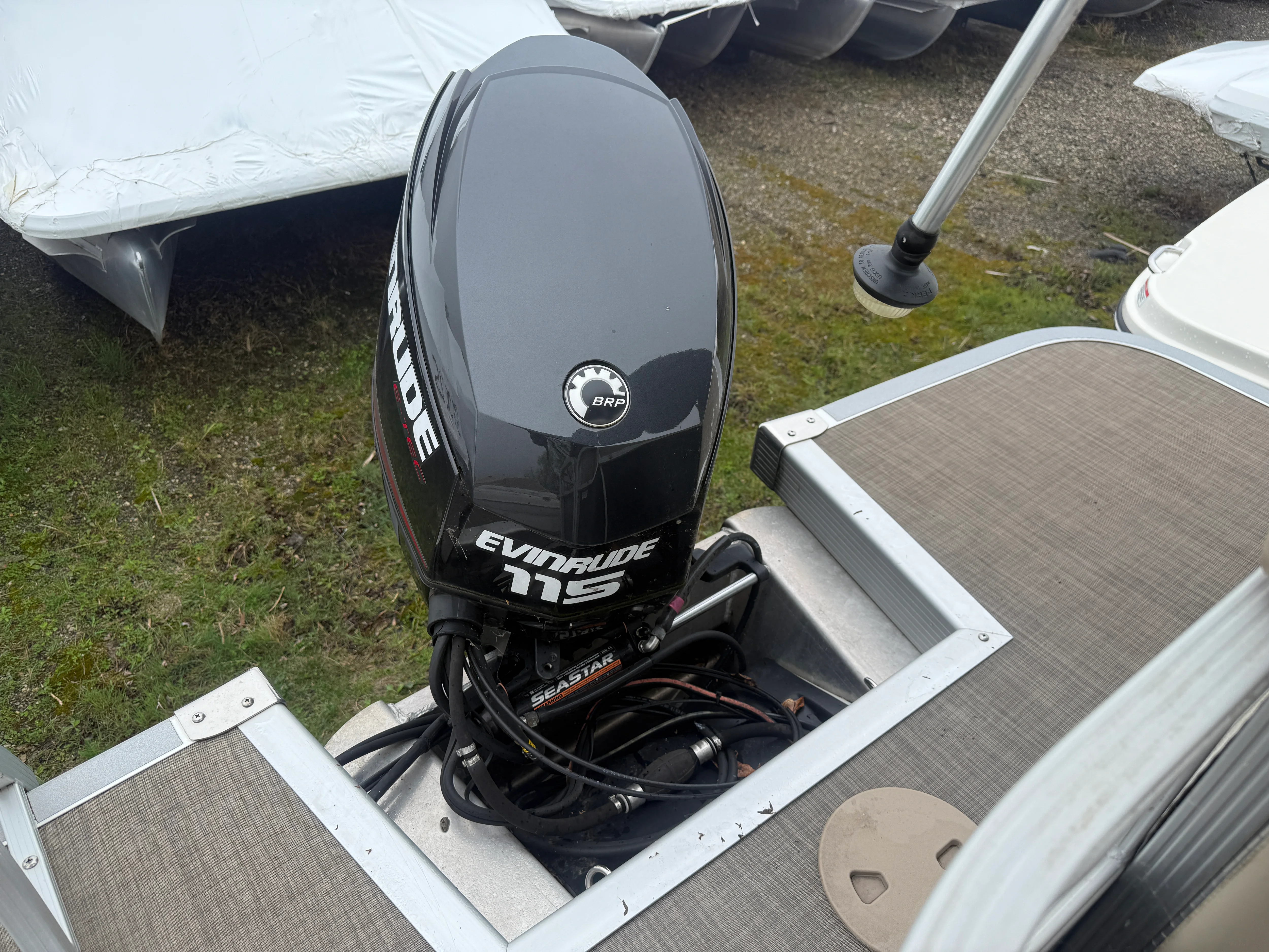 2015 Bennington 21 SLX Image Thumbnail #15