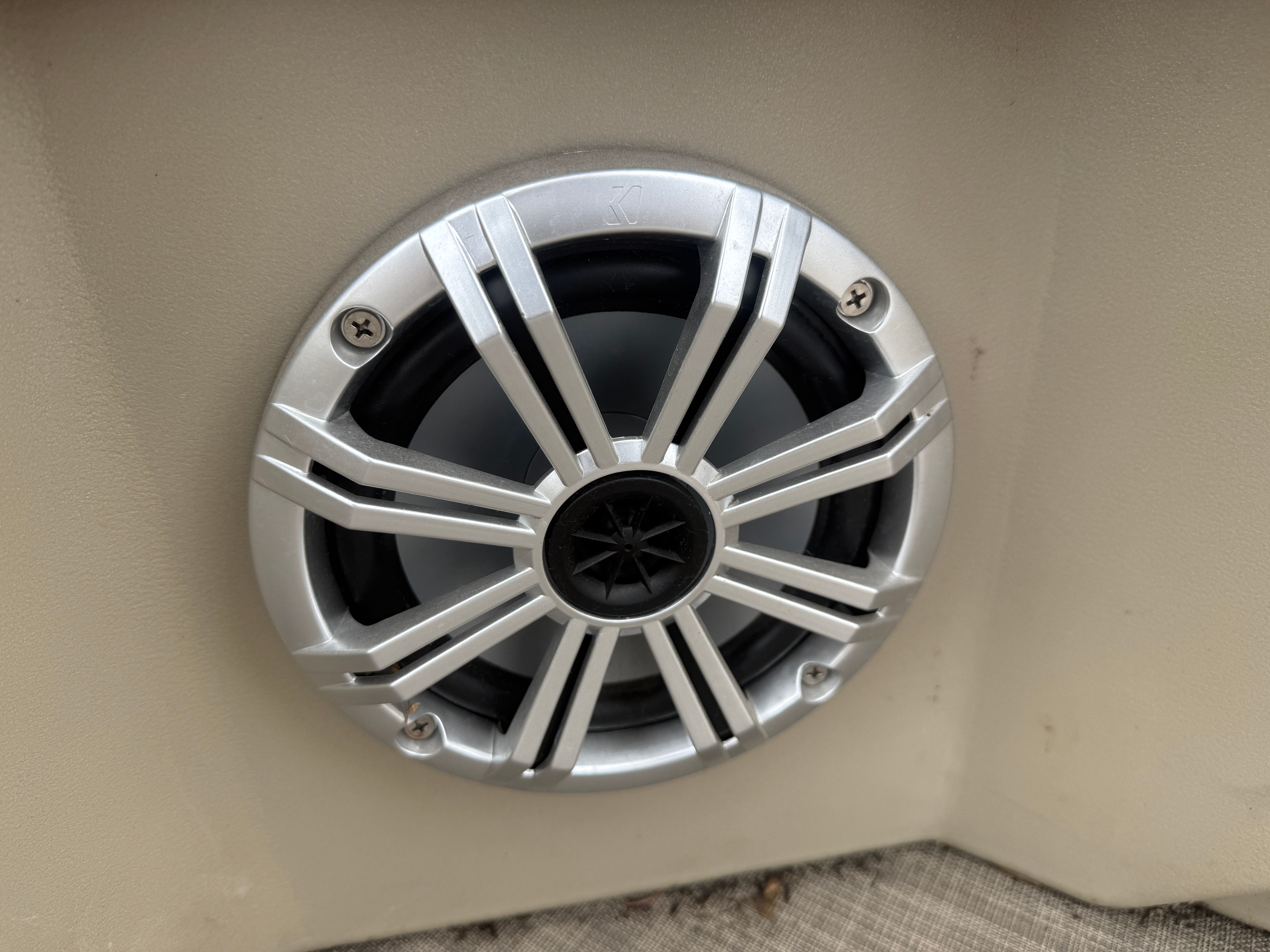 2015 Bennington 21 SLX Image Thumbnail #18