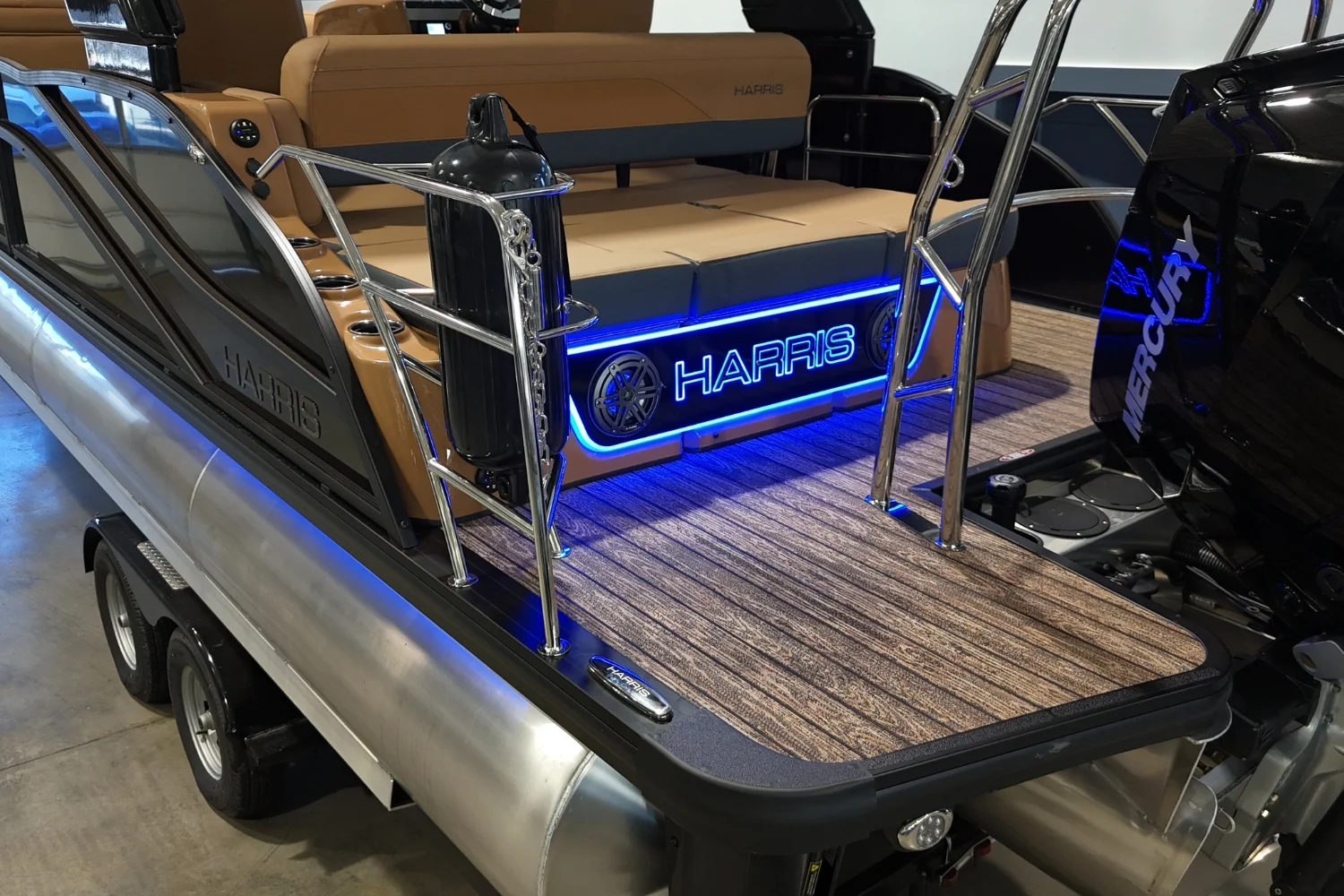 2026 Harris Grand Mariner 250 Image Thumbnail #8