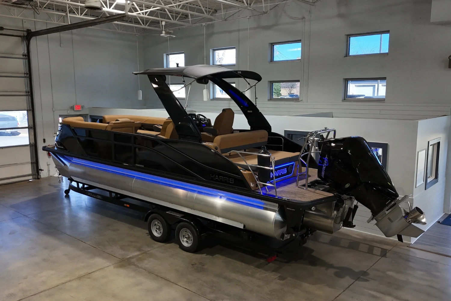 2026 Harris Grand Mariner 250 Image Thumbnail #2