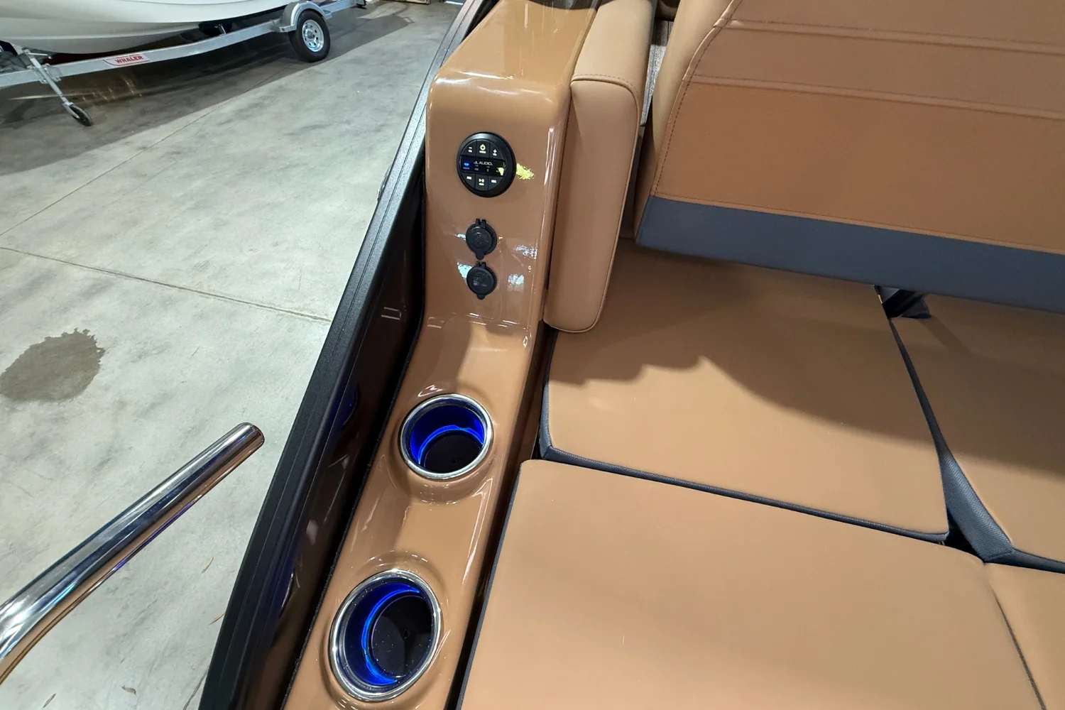 2026 Harris Grand Mariner 250 Image Thumbnail #9