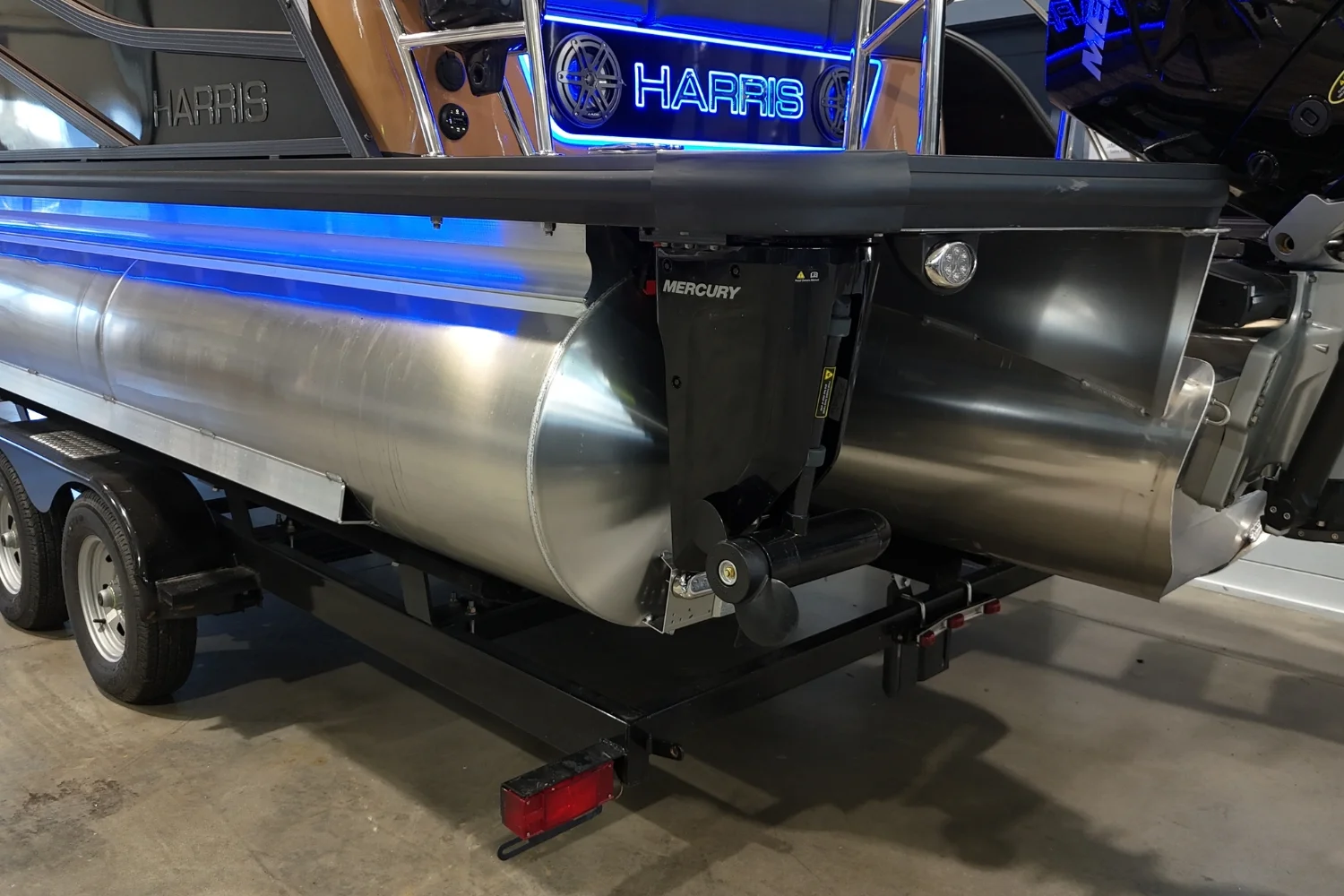 2026 Harris Grand Mariner 250 Image Thumbnail #4