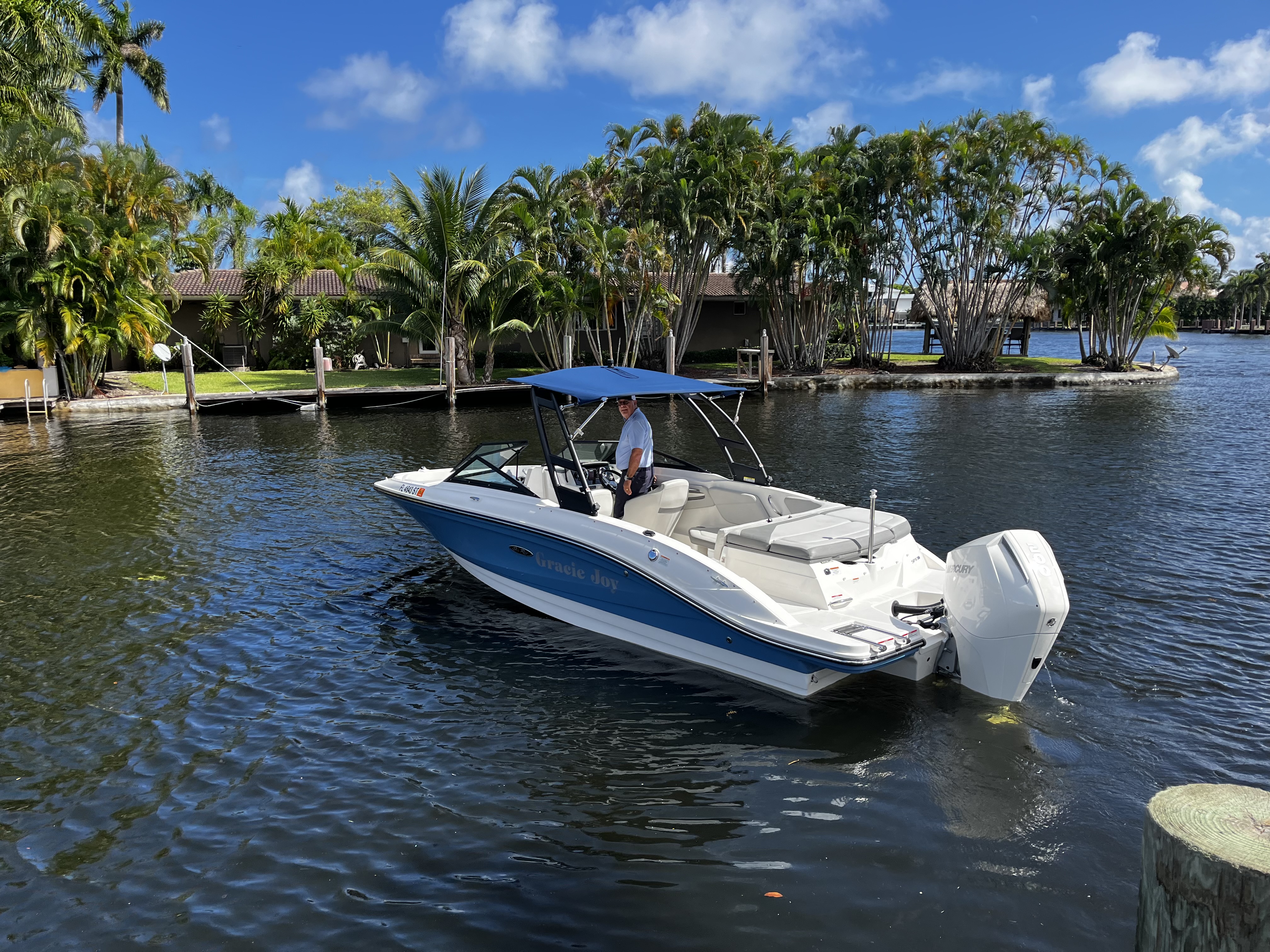 2020 Sea Ray 21 SPX-OB Image Thumbnail #3